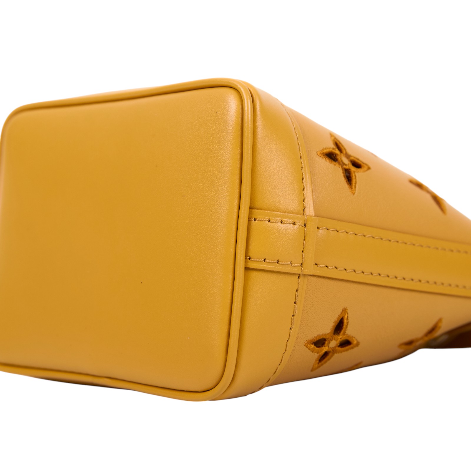 路易威登 LOUIS VUITTON Nano Noé 老花 水桶包 斜背包 M82469 晶片款 南瓜黃原花Nano Noe 原廠盒子/防塵袋/購買證明