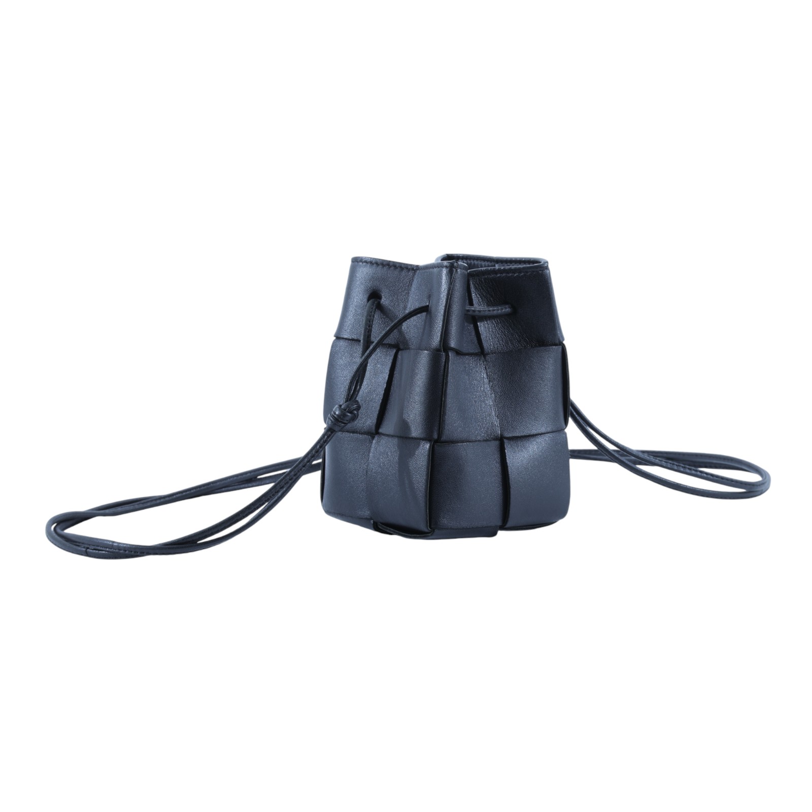 寶緹嘉 BOTTEGA VENETA Cassette 編織 迷你 水桶包 680217 黑CASSETTE MINI水桶包 無附屬品