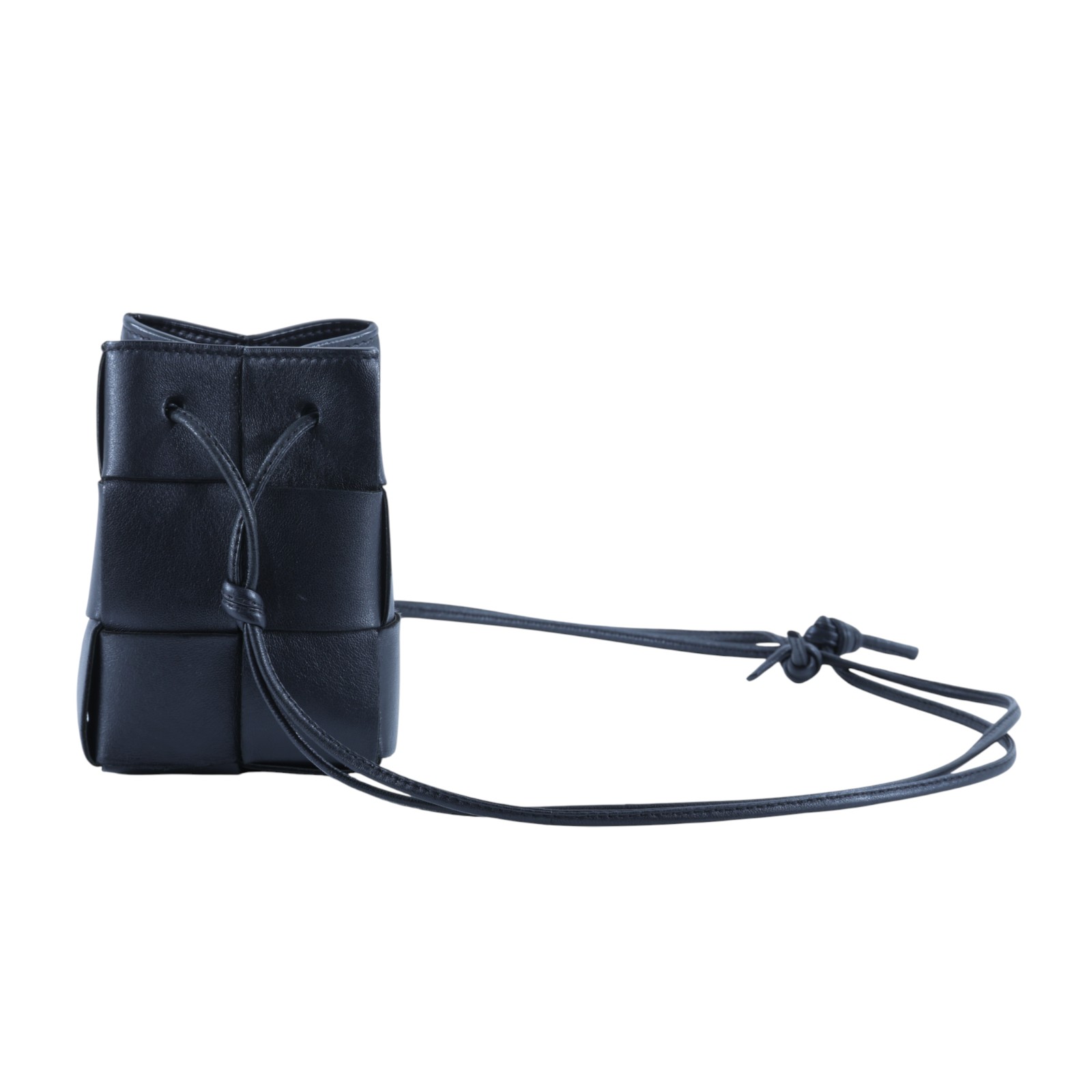 寶緹嘉 BOTTEGA VENETA Cassette 編織 迷你 水桶包 680217 黑CASSETTE MINI水桶包 無附屬品