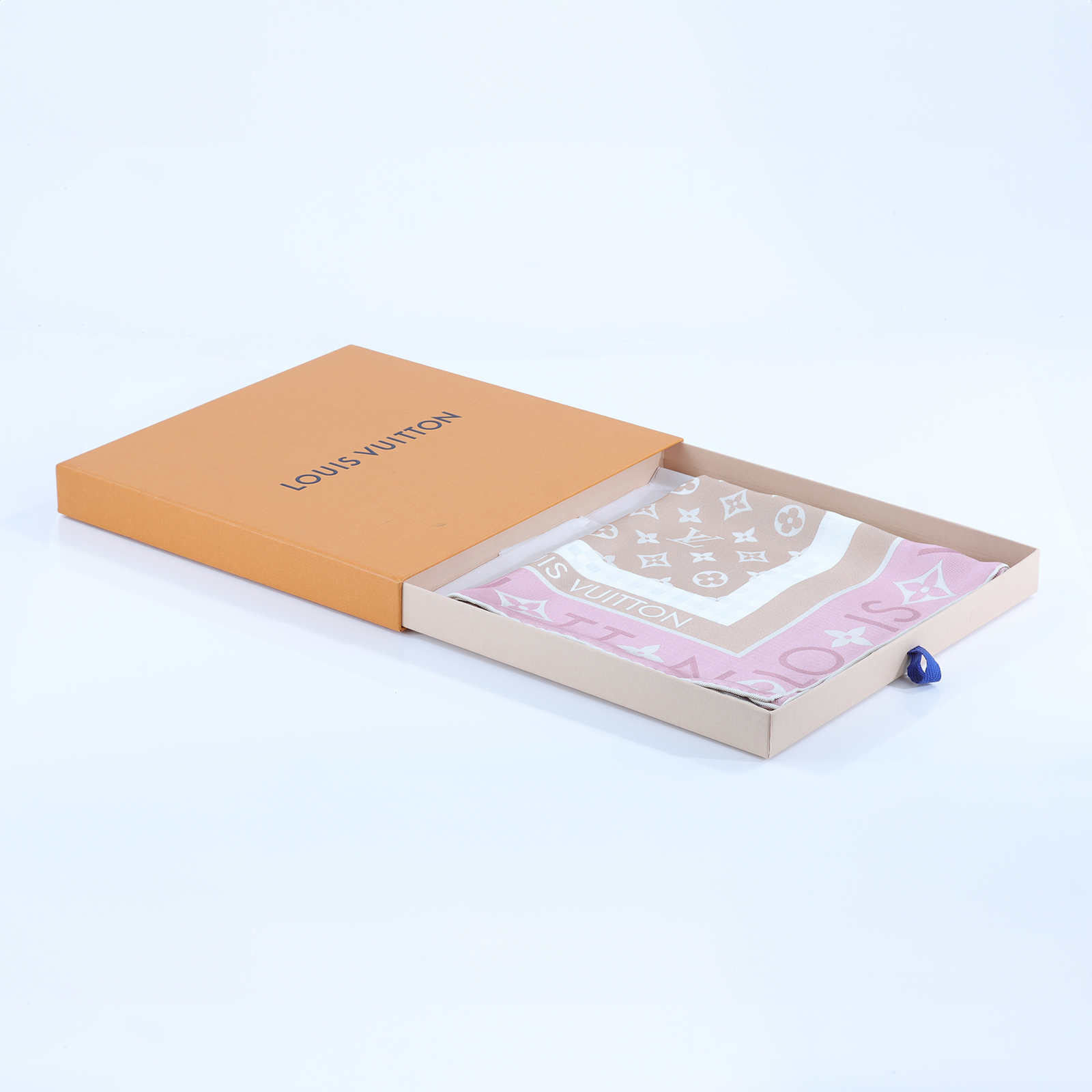 路易威登 LOUIS VUITTON monogram infinity square 絲巾 蠶絲 M79931 粉原花印花絲巾 90CM 原廠盒子