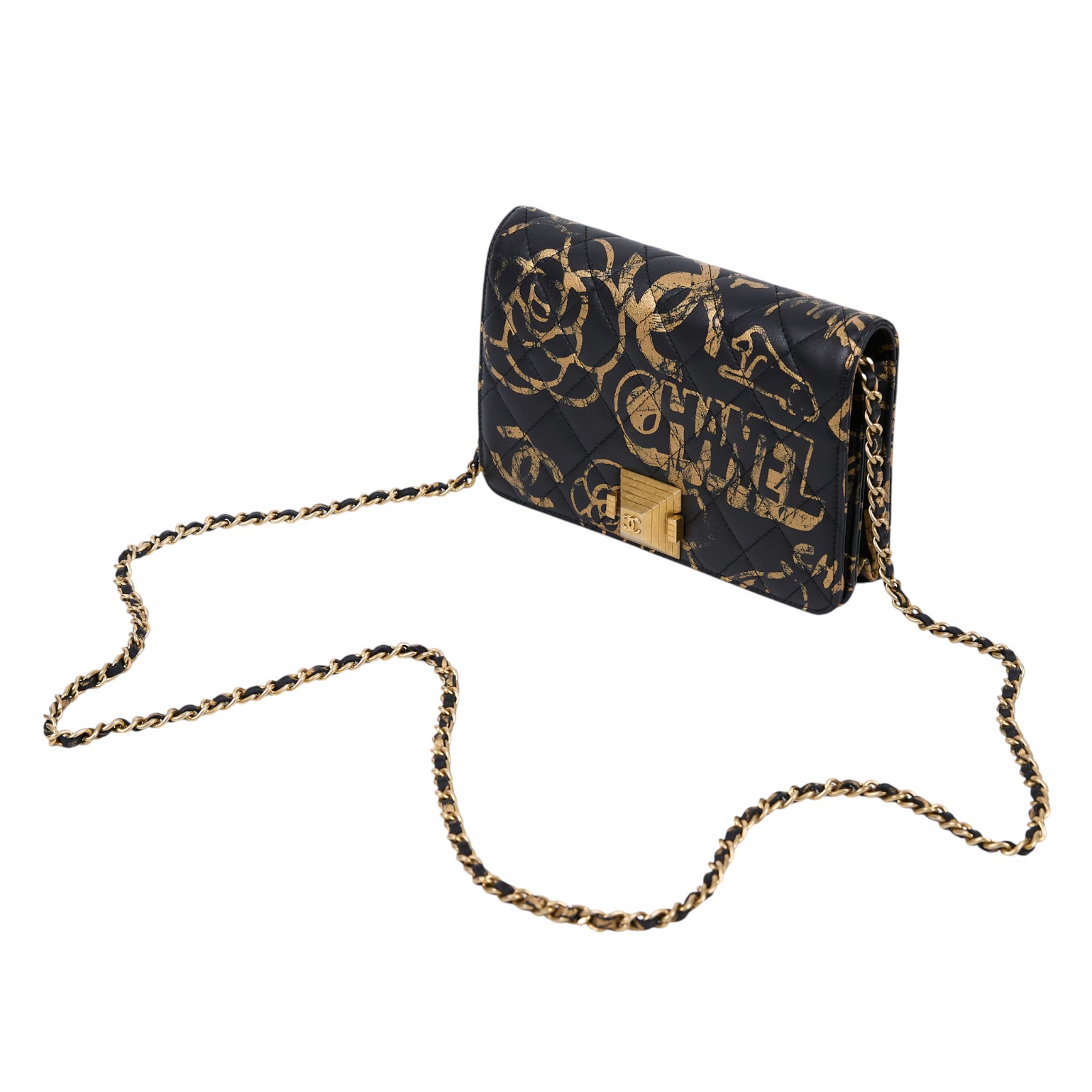 香奈兒 CHANEL WOC 手提 口蓋包 AP0388 B00912 28開黑羊燙金山茶花WOC 原廠盒子/防塵袋/購買證明