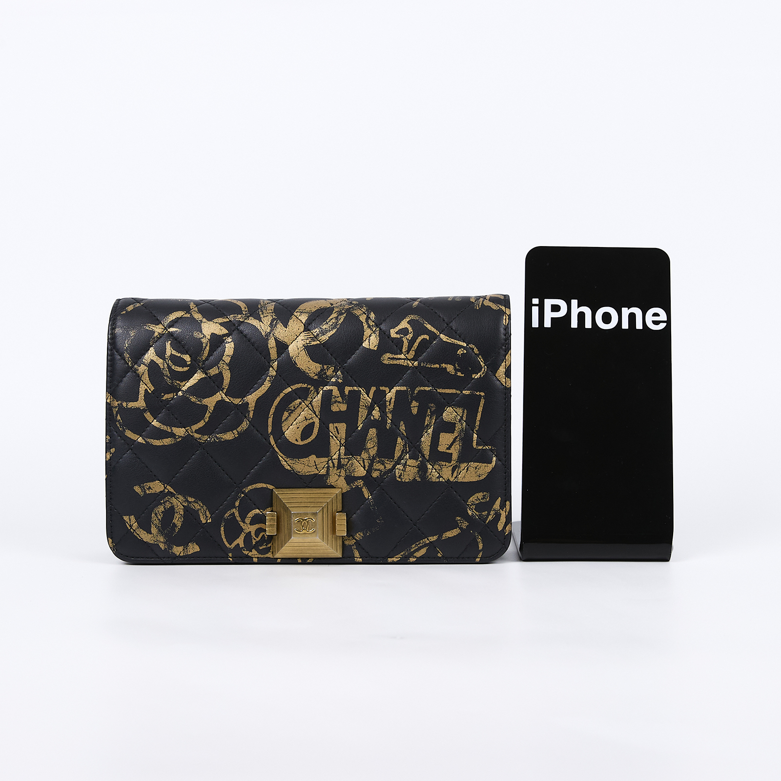 香奈兒 CHANEL WOC 手提 口蓋包 AP0388 B00912 28開黑羊燙金山茶花WOC 原廠盒子/防塵袋/購買證明