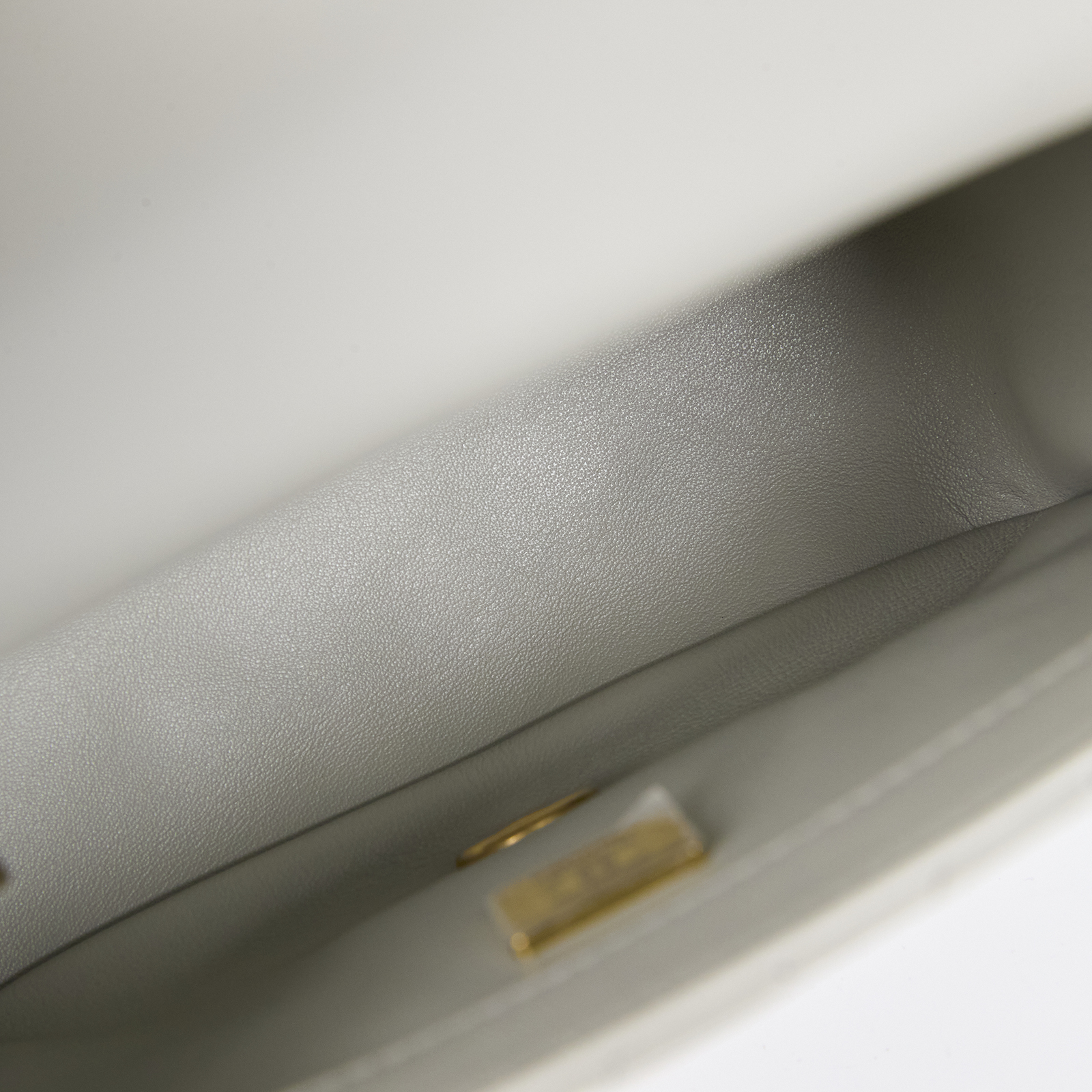 香奈兒 CHANEL CC logo 金球 方胖 肩背 斜背 口蓋包 AS1786 B02916 晶片款 灰羊金球方胖 原廠盒子/防塵袋/購買證明影本