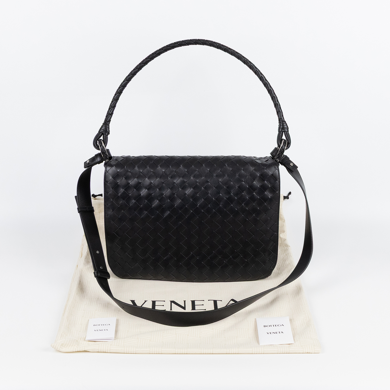 寶緹嘉 BOTTEGA VENETA Swing Messenger 795074V2HL1 黑SWING MESSENGER 防塵袋