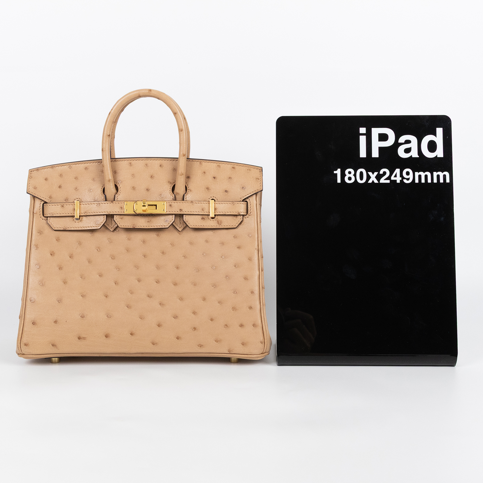 愛馬仕 Hermes Birkin Bag 柏金包 25 金色五金 奶茶色 H041944CC0M  W刻 奶茶色鴕鳥皮BIRKIN25 原廠盒子/防塵袋/鎖組