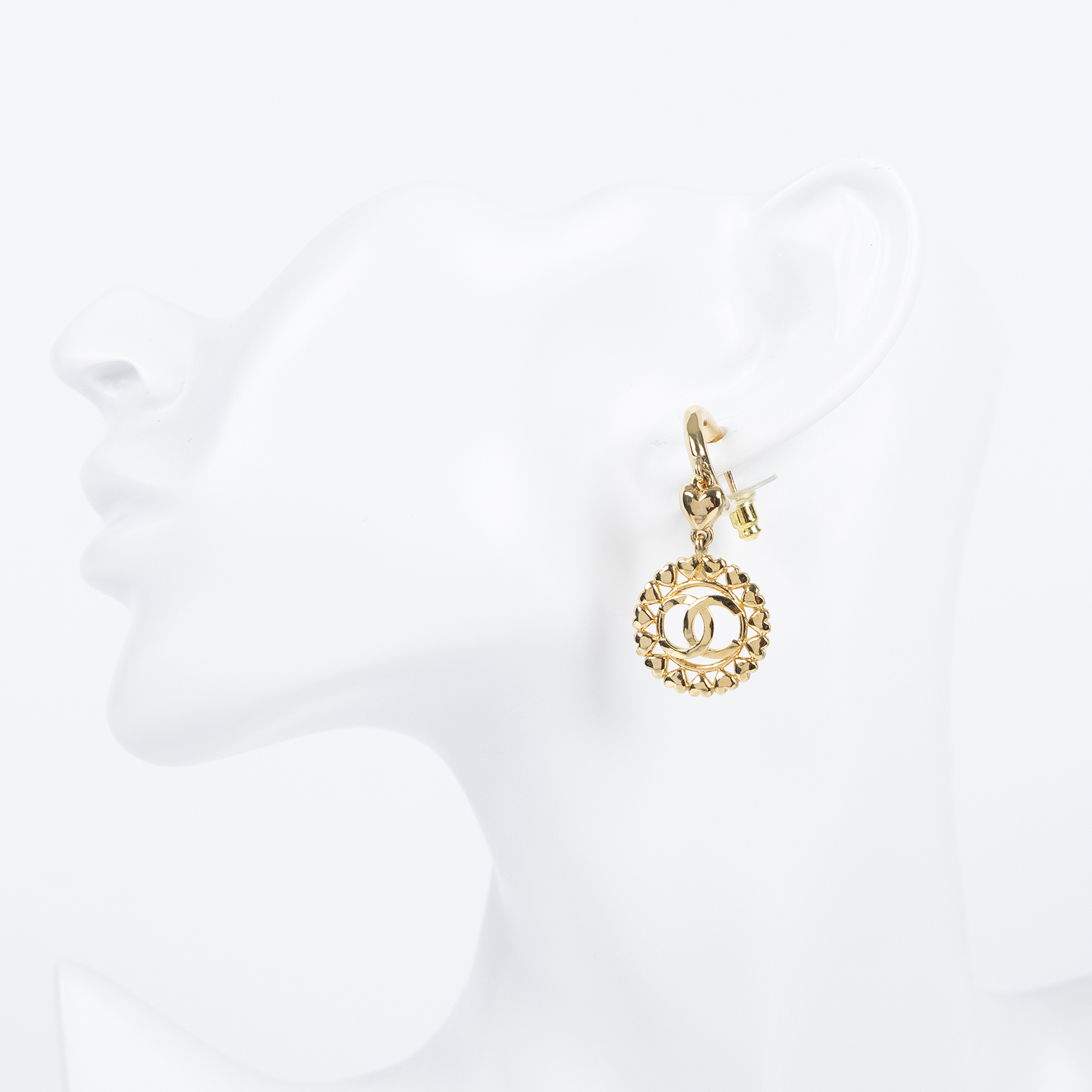 香奈兒 CHANEL CC LOGO 耳釘 耳環 A23P 金色雙C搭環繞愛心設計穿式耳環 原廠盒子/內襯