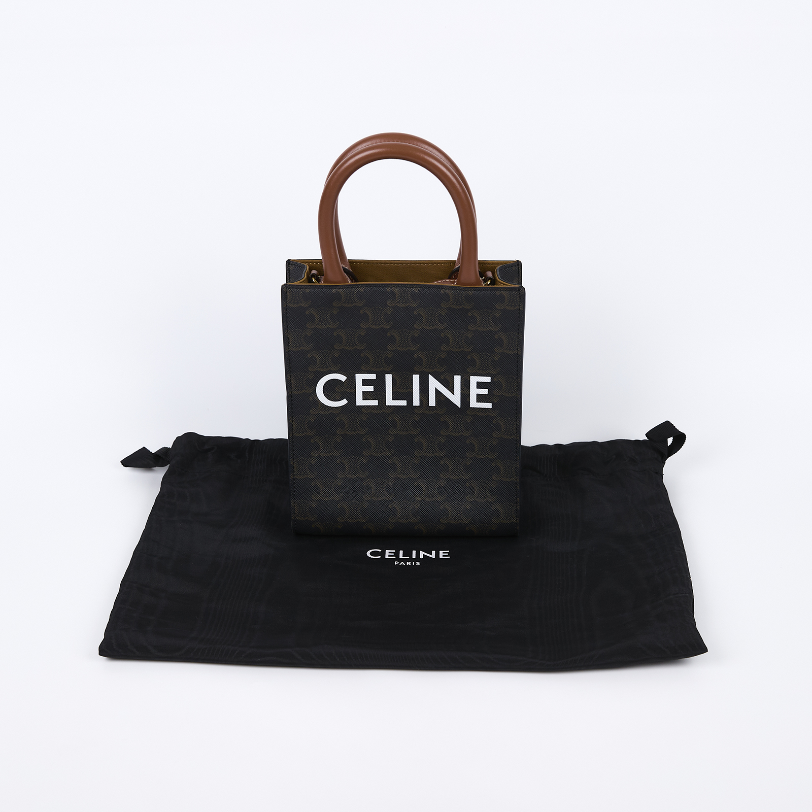 思琳 CELINE Triomphe帆布 迷你 直式 Cabas 肩背 手提包 194372BZK 黑凱旋門直立CABAS MINI 防塵袋