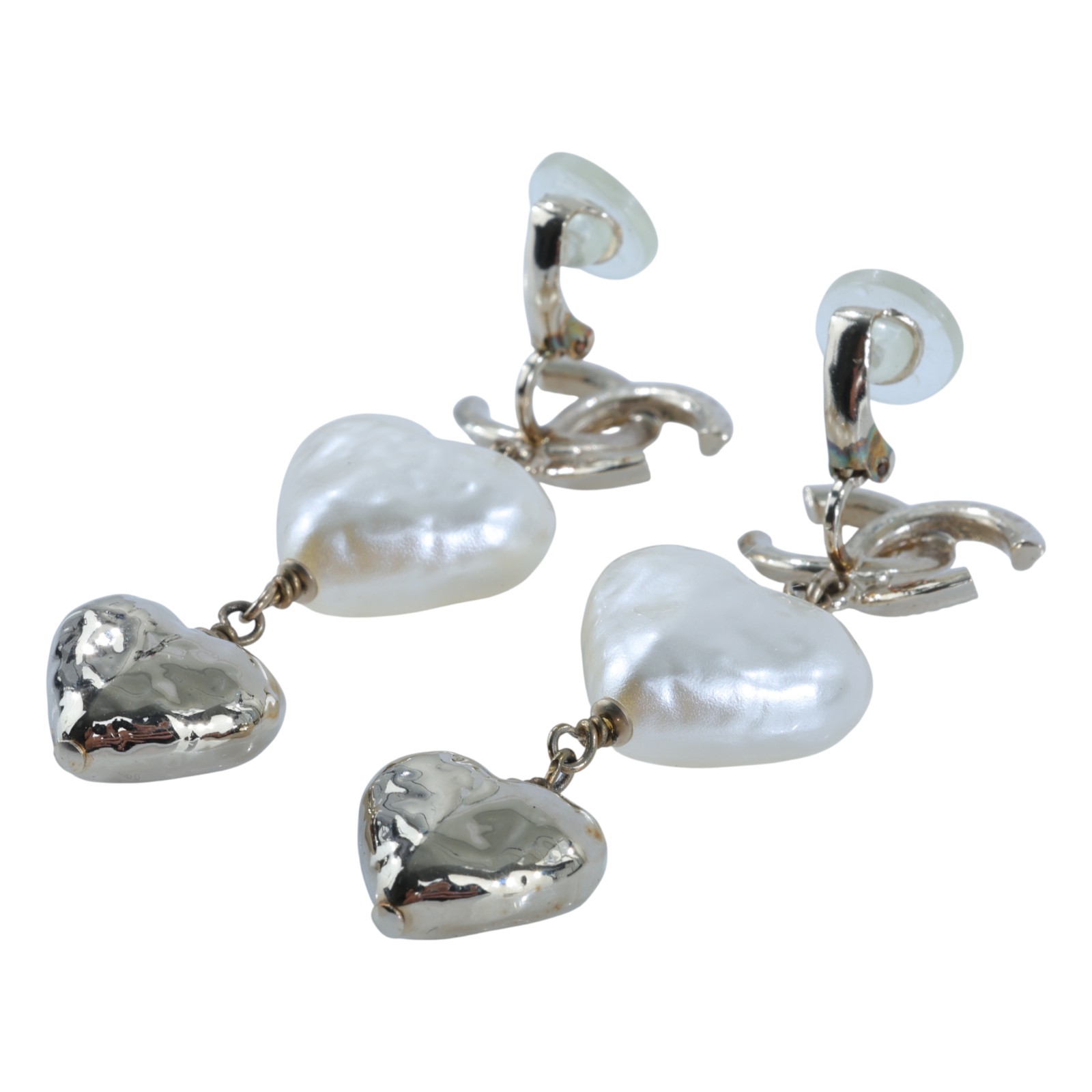 香奈兒 CHANEL CC LOGO 夾式 耳環 S22C 金色雙C愛心垂墜夾式耳環 原廠盒子/內襯