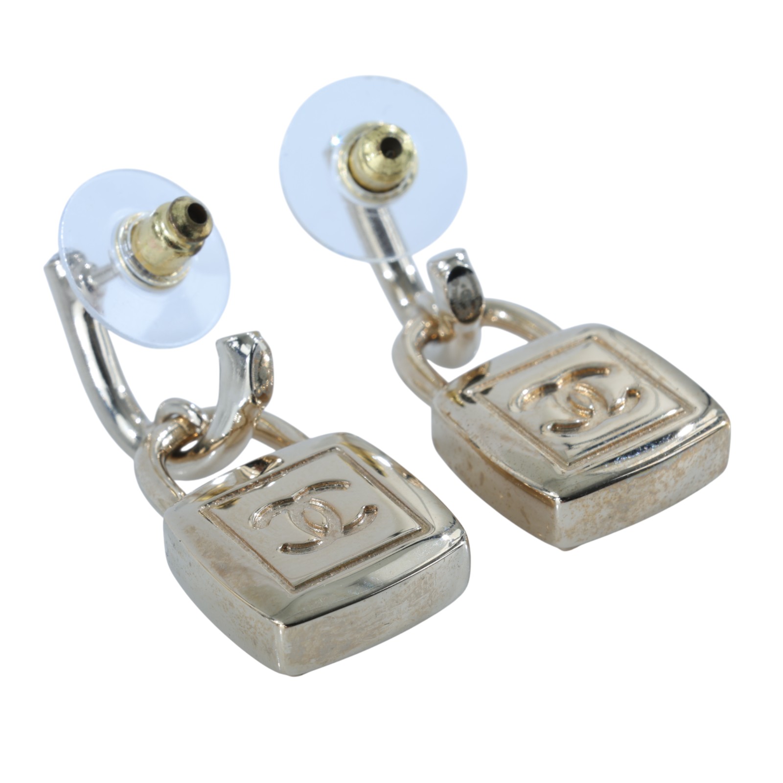 香奈兒 CHANEL CC LOGO 耳環 耳釘 A23P 金色鎖頭耳環 原廠盒子/內襯