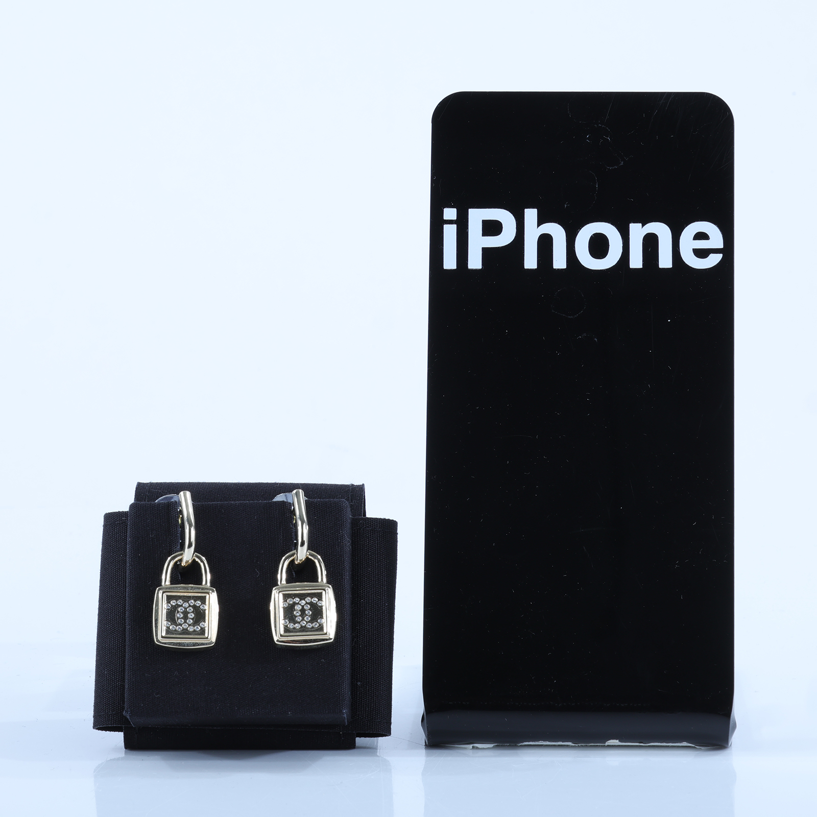 香奈兒 CHANEL CC LOGO 耳環 耳釘 A23P 金色鎖頭耳環 原廠盒子/內襯