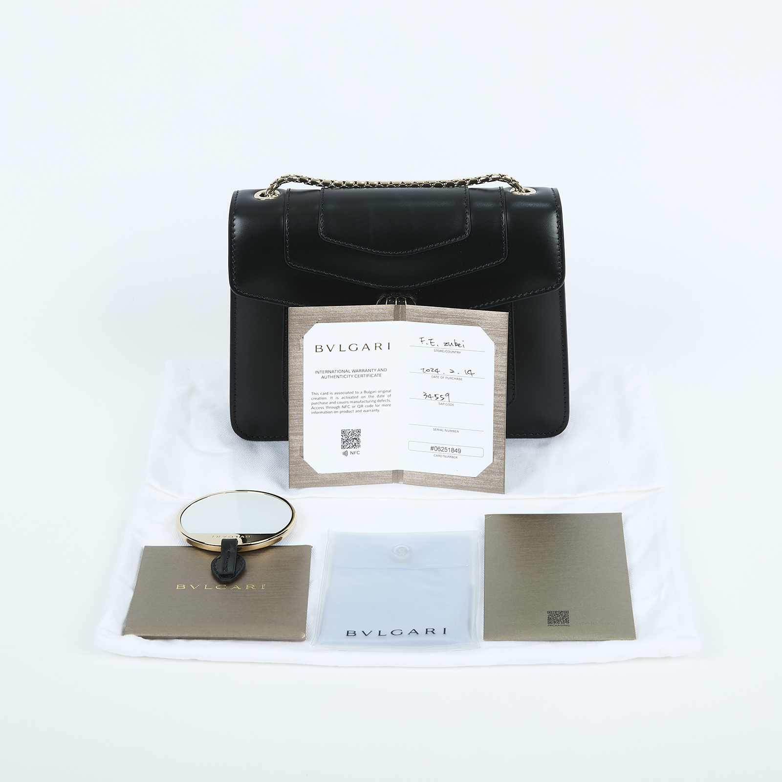 寶格麗 BVLGARI Serpenti Forever 斜挎包 黑色 34559 黑蛇頭包 防塵袋