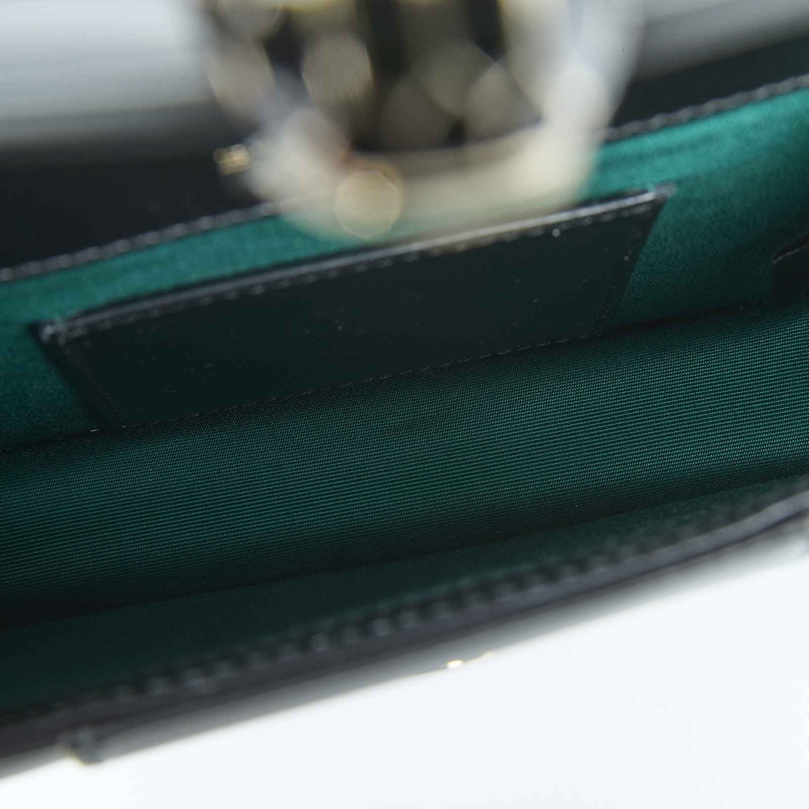 寶格麗 BVLGARI Serpenti Forever 斜挎包 黑色 34559 黑蛇頭包 防塵袋