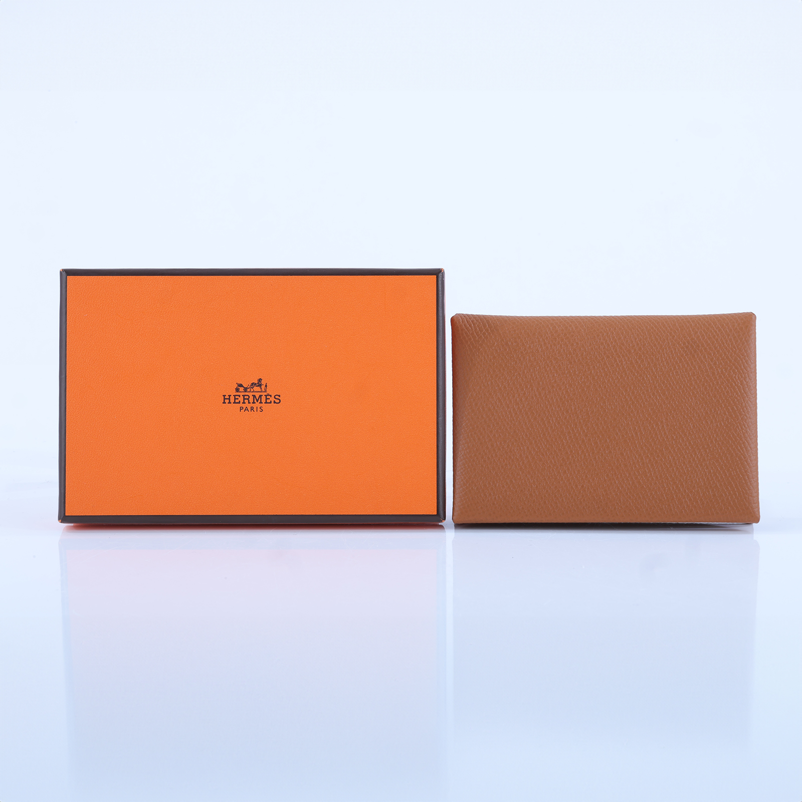 愛馬仕 Hermes Calvi Duo 卡包 CALD Z刻 金棕CALVI DUO 原廠盒子
