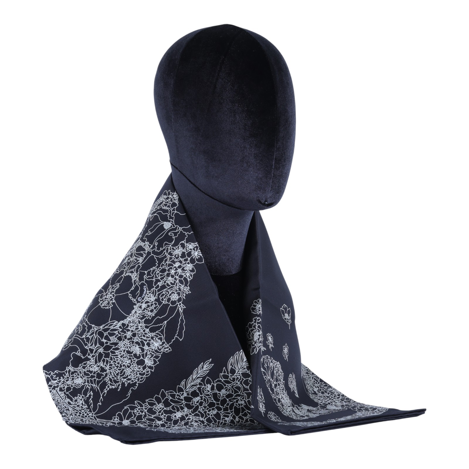 愛馬仕 Hermes Robe Legere 90 方巾   黑花卉絲巾90X90 原廠盒子