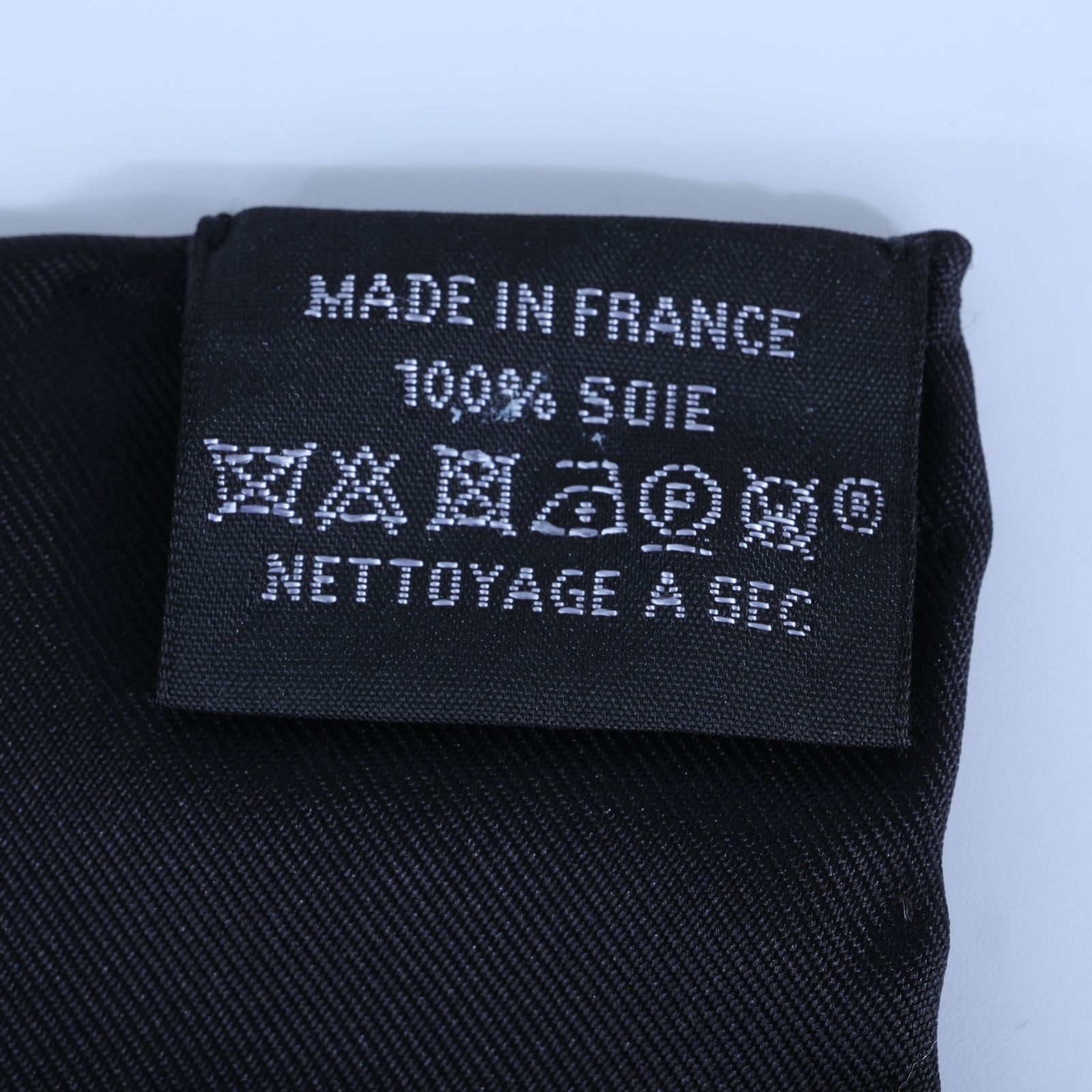 愛馬仕 Hermes Robe Legere 90 方巾   黑花卉絲巾90X90 原廠盒子