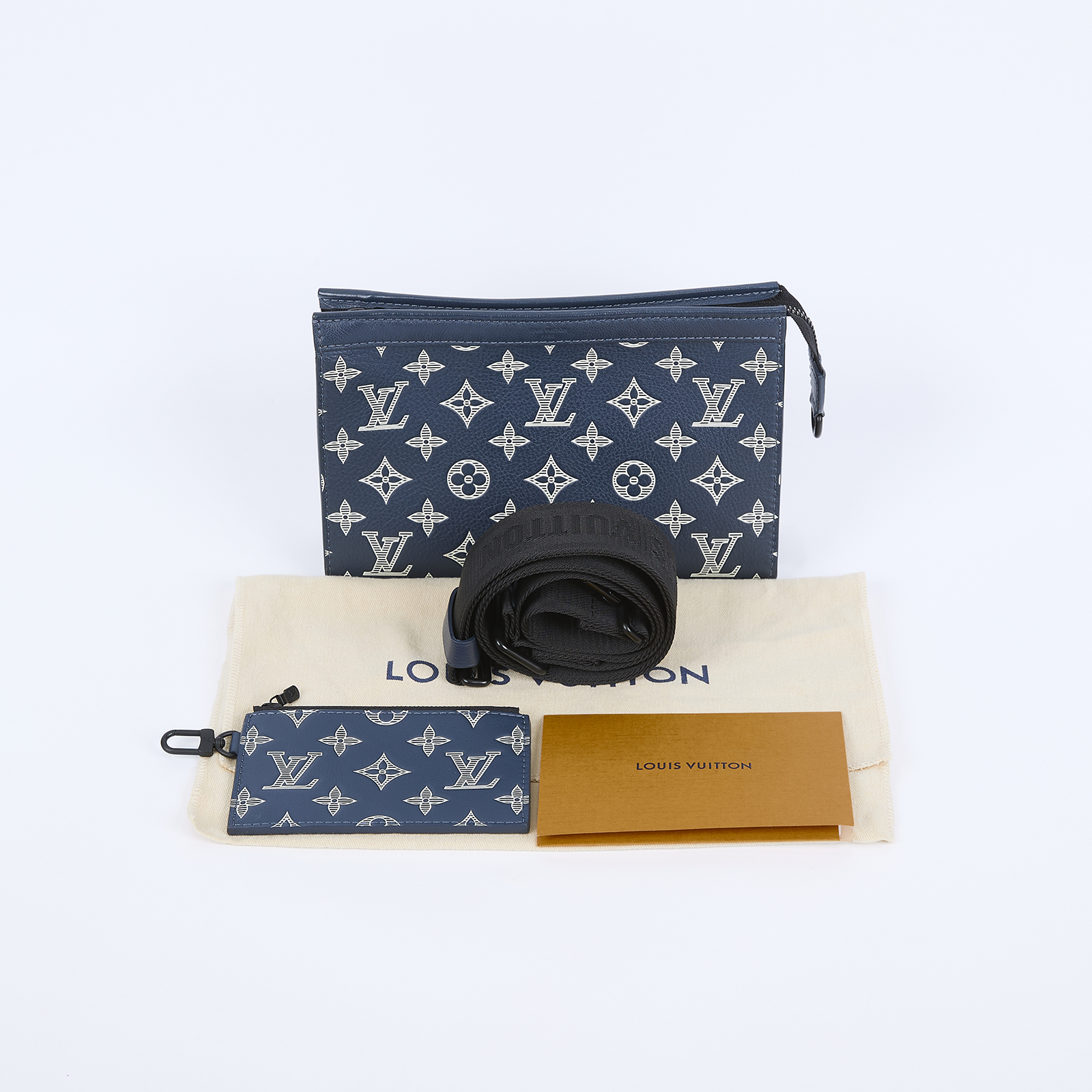 路易威登 LOUIS VUITTON Gaston 可穿戴式錢包 M83384 晶片款 深藍GASTON SHADOW 防塵袋/背帶/內袋