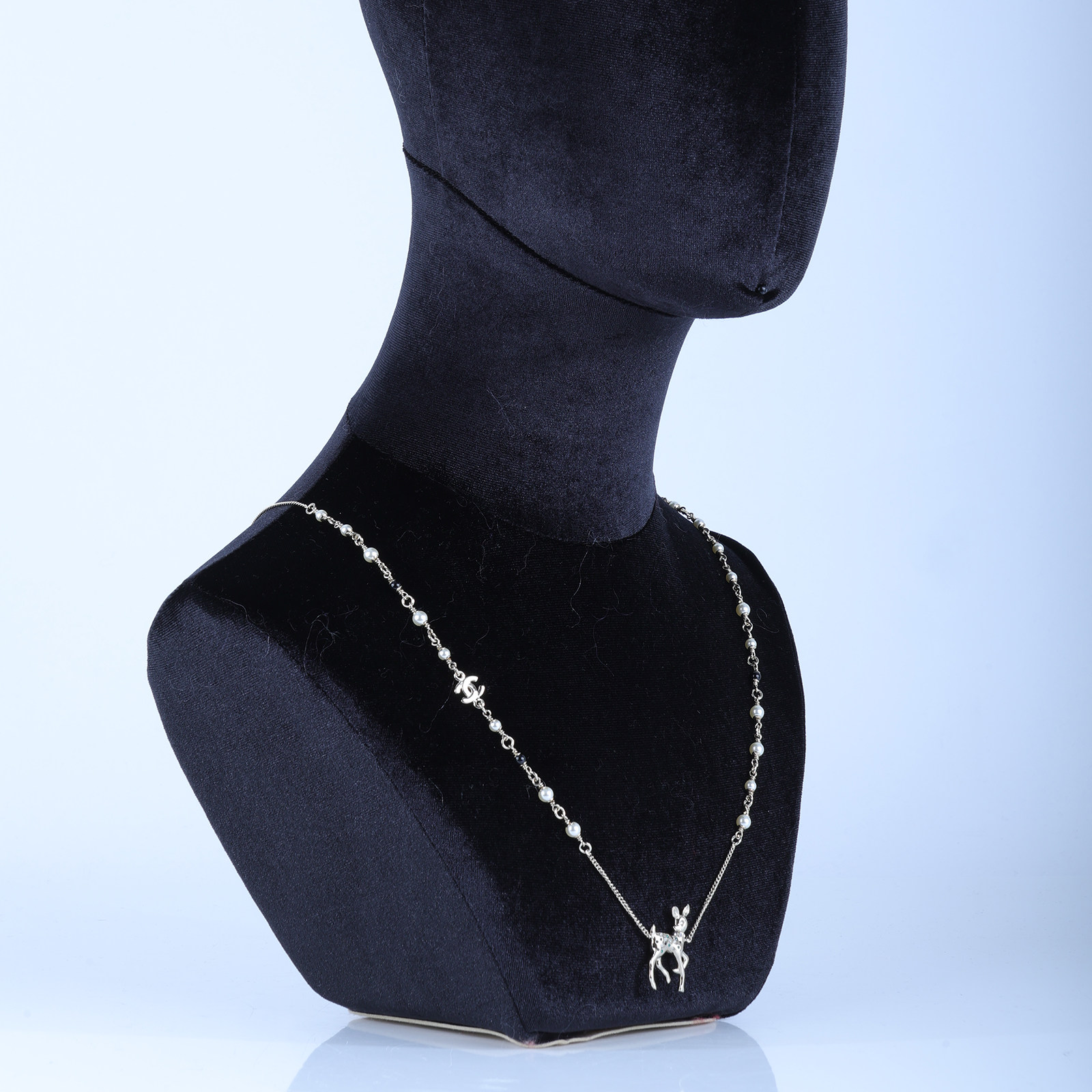 香奈兒 CHANEL CC LOGO 項鍊 C26C 金色小鹿珍珠項鍊 原廠盒子/防塵袋