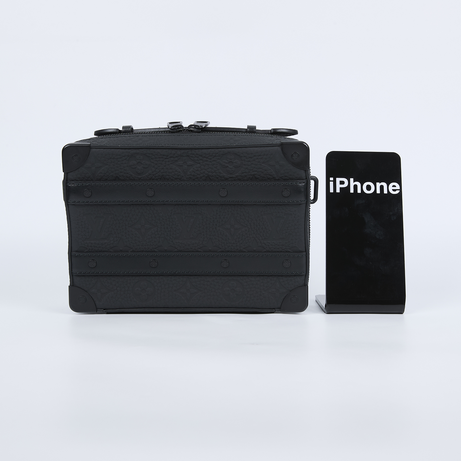 路易威登 LOUIS VUITTON Handle Soft Trunk 郵差 斜挎包 黑色 M59163 晶片款 黑原花壓紋SOFT TRUNK 無附屬品