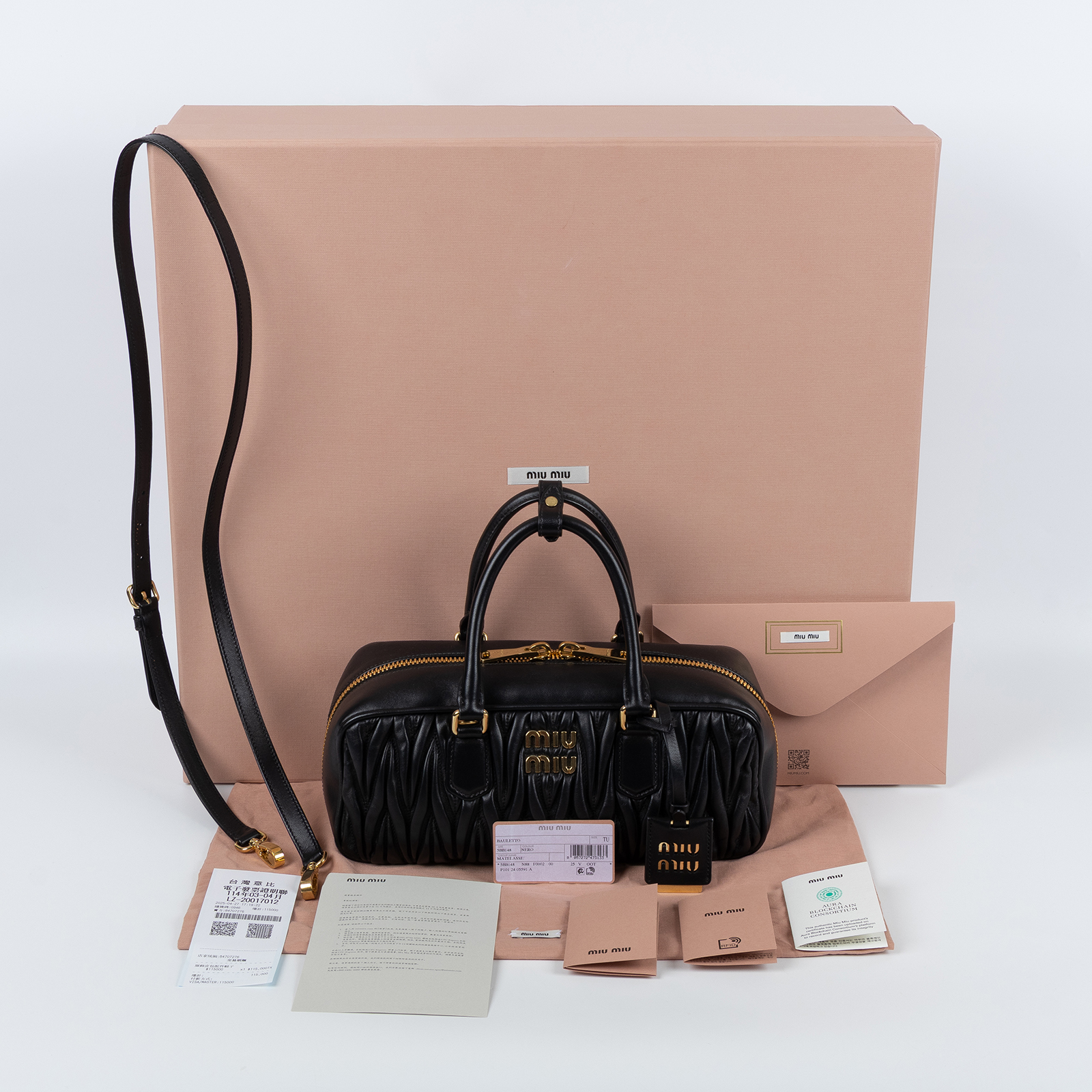 繆繆 MIU MIU Arcadie 皮革 手袋 大型 5BB148_AN88 黑抓皺Arcadie matelassé 原廠盒子/防塵袋/背帶/發票