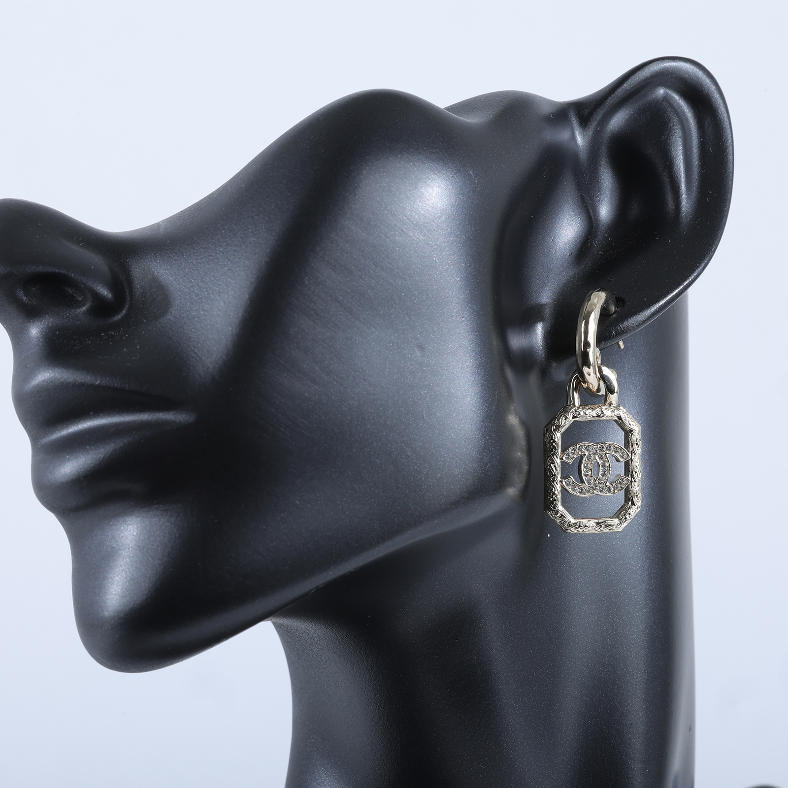 香奈兒 CHANEL CC LOGO 耳環 耳釘 B23K 方框雙C耳環 原廠盒子