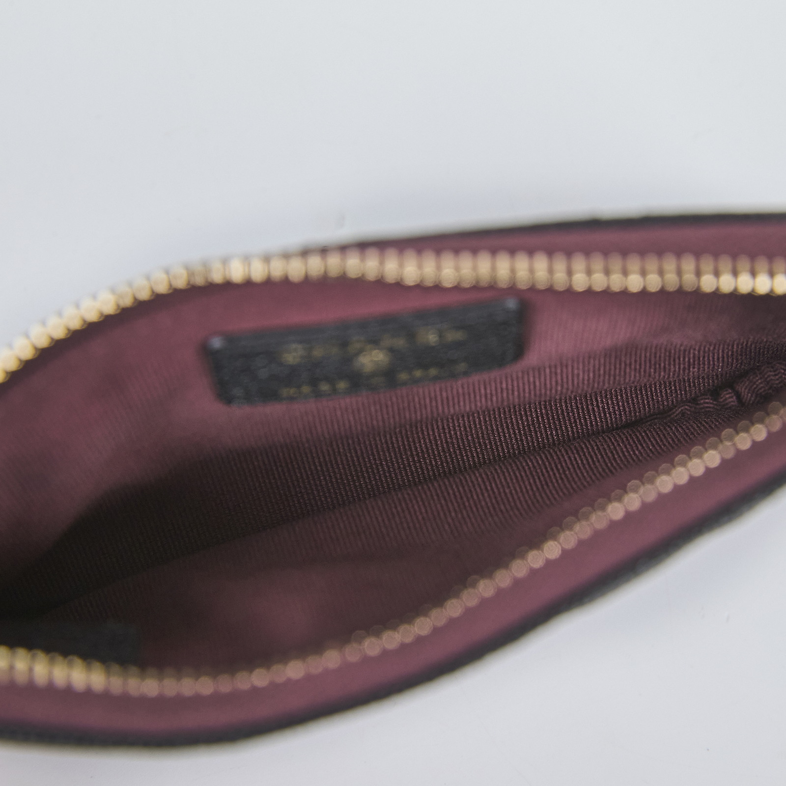 香奈兒 CHANEL 經典 拉鍊 隨身包 小型 AP4020 晶片款 黑荔枝一字拉POUCH 原廠盒子/防塵袋