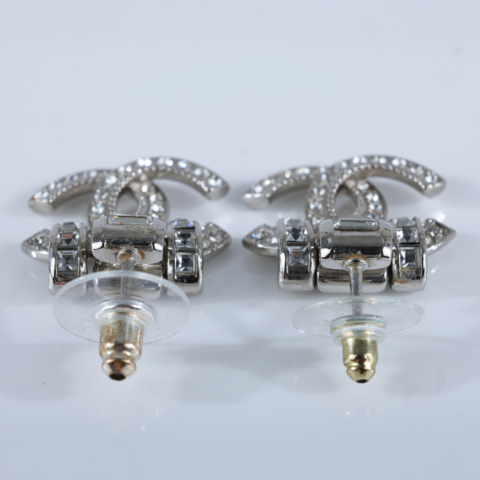 香奈兒 CHANEL CC LOGO 耳環 耳釘 A23 P 銀色水鑽雙C耳環 無附屬品