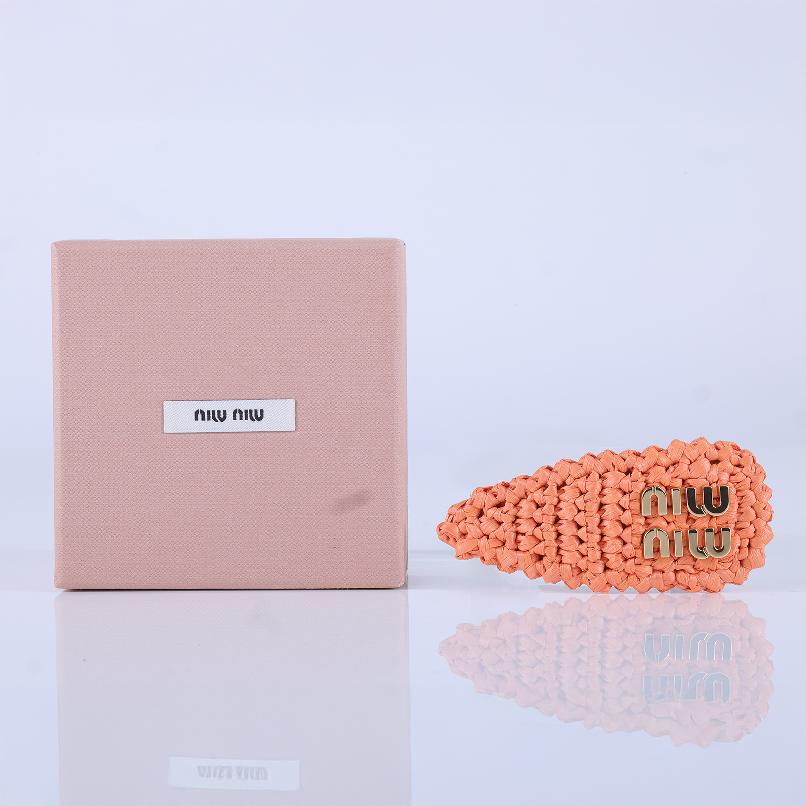 繆繆 MIU MIU 拉菲草 髮夾 5IF092_2F73 橘編織髮夾 原廠盒子