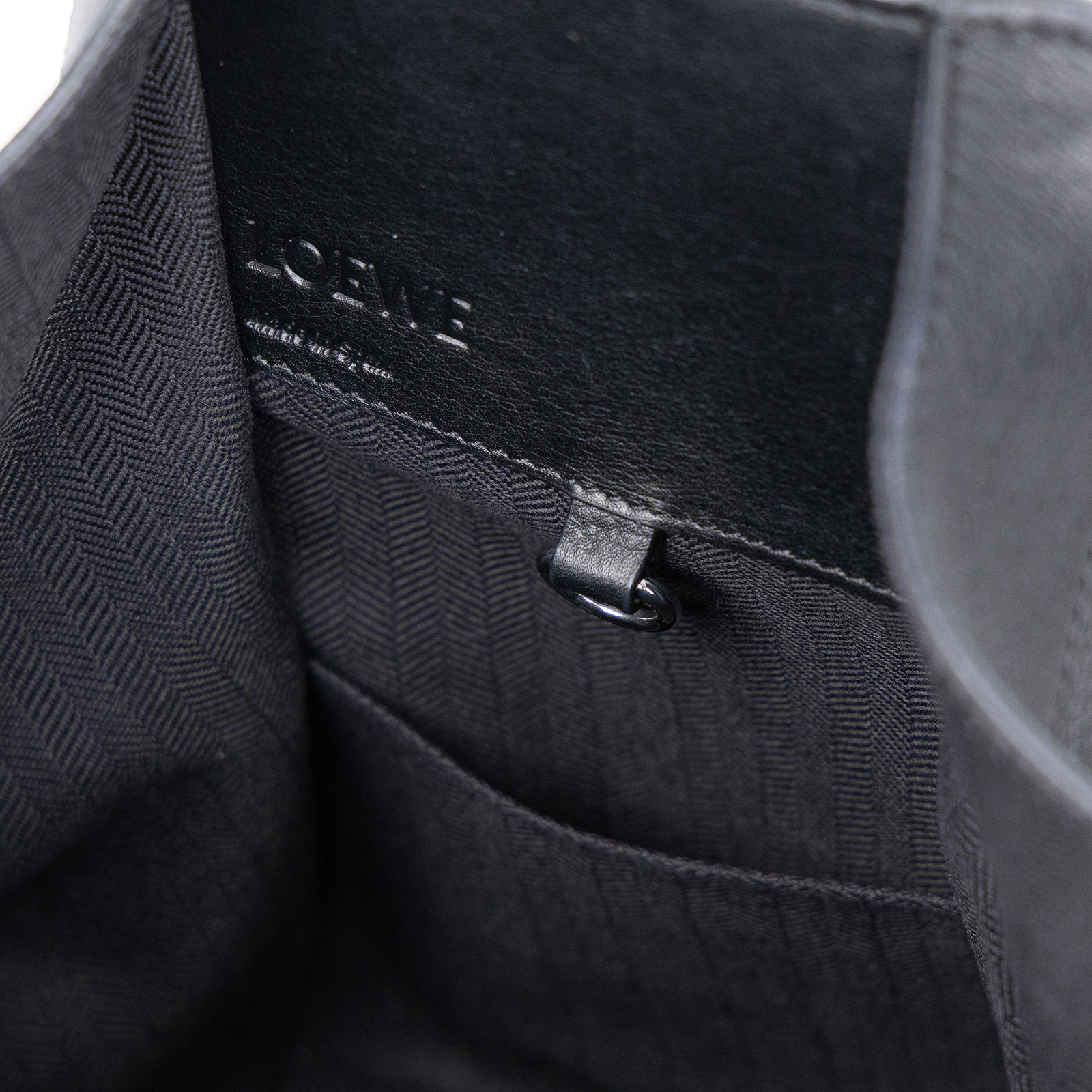 羅意威 LOEWE Hammock 手提包 小型 經典小牛皮  387.30.S35 黑HAMMOCK SMALL 無附屬品