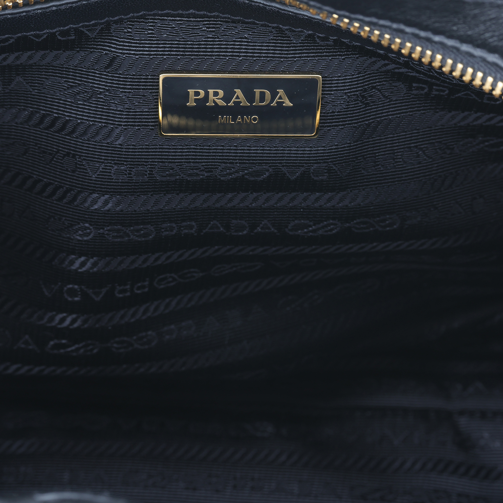 普拉達 PRADA 尼龍 手提包 1BA086_QR1 黑尼龍肩背包 保證卡