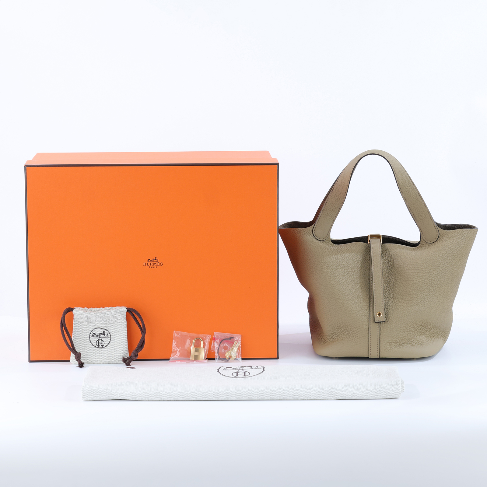 愛馬仕 Hermes Picotin Lock 22 菜籃子包 金色五金 馬爾法米色 H060991CC8Q /W HZ 004 MA  原廠盒子/防塵袋/鎖組