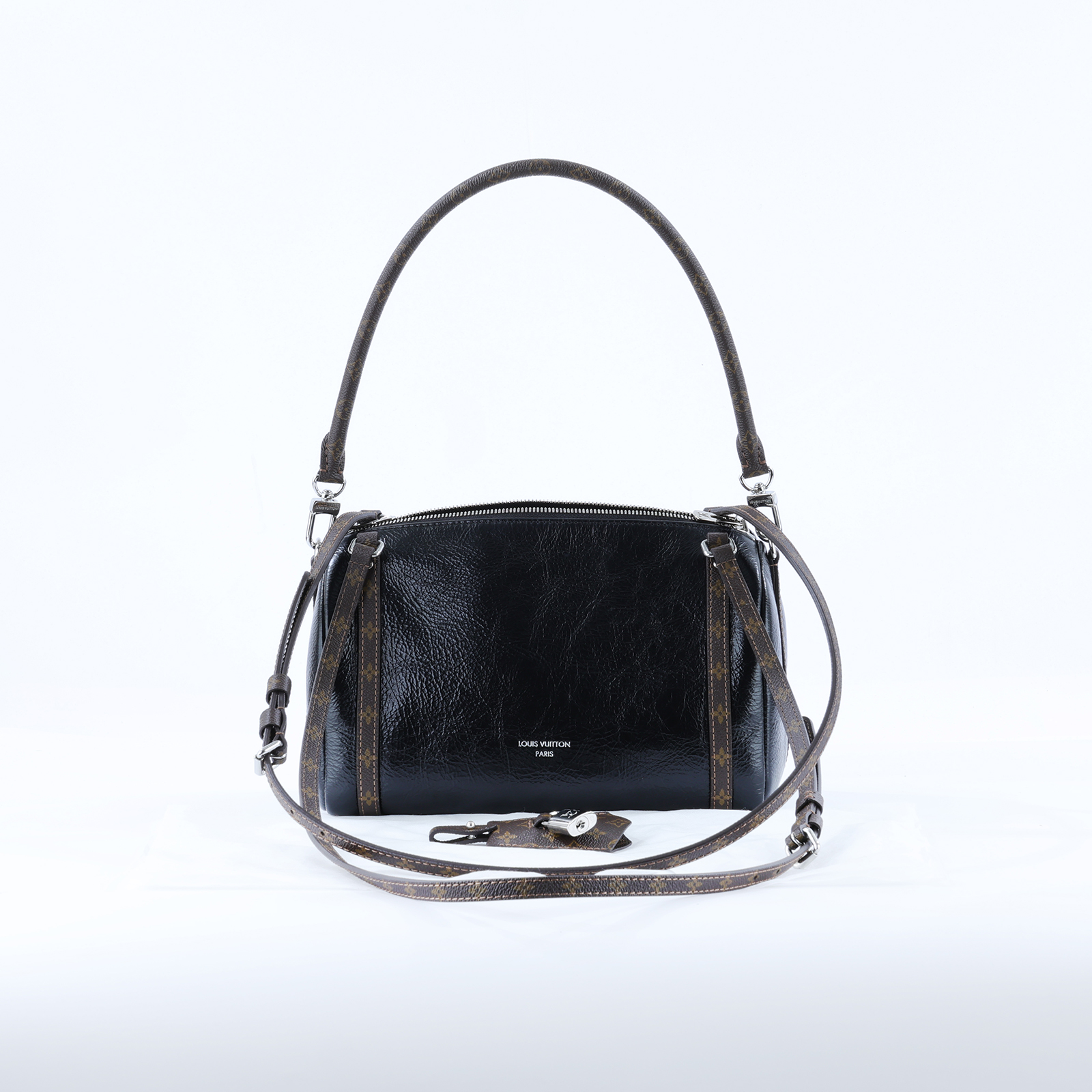 路易威登 LOUIS VUITTON Express PM 肩背包 斜背包 M27920 晶片款 黑銀EXPRESS PM 背帶/鎖組