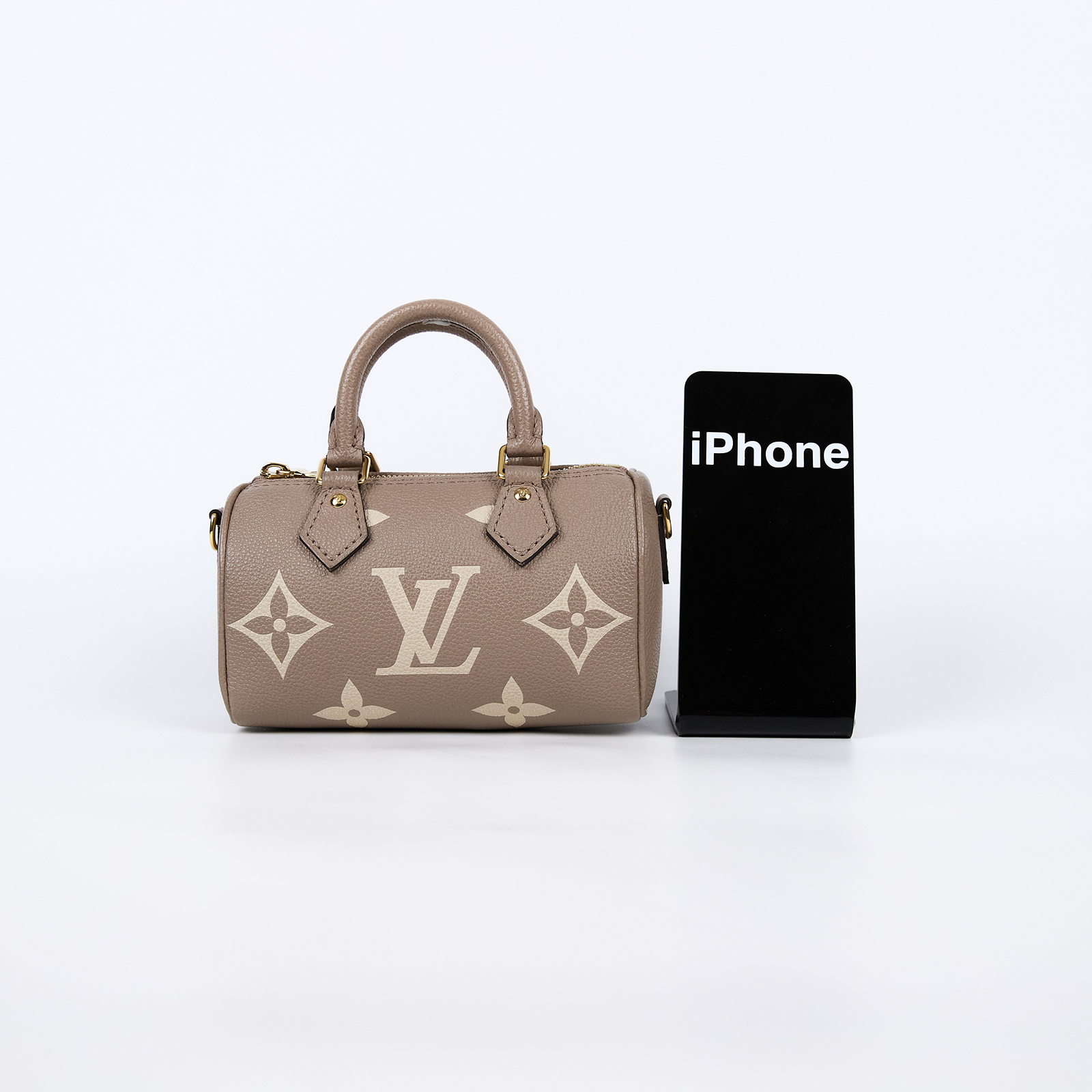 路易威登 LOUIS VUITTON Nano Speedy 手提 斜背 肩背包 灰色 奶油色 M82890 晶片款  原廠盒子/防塵袋