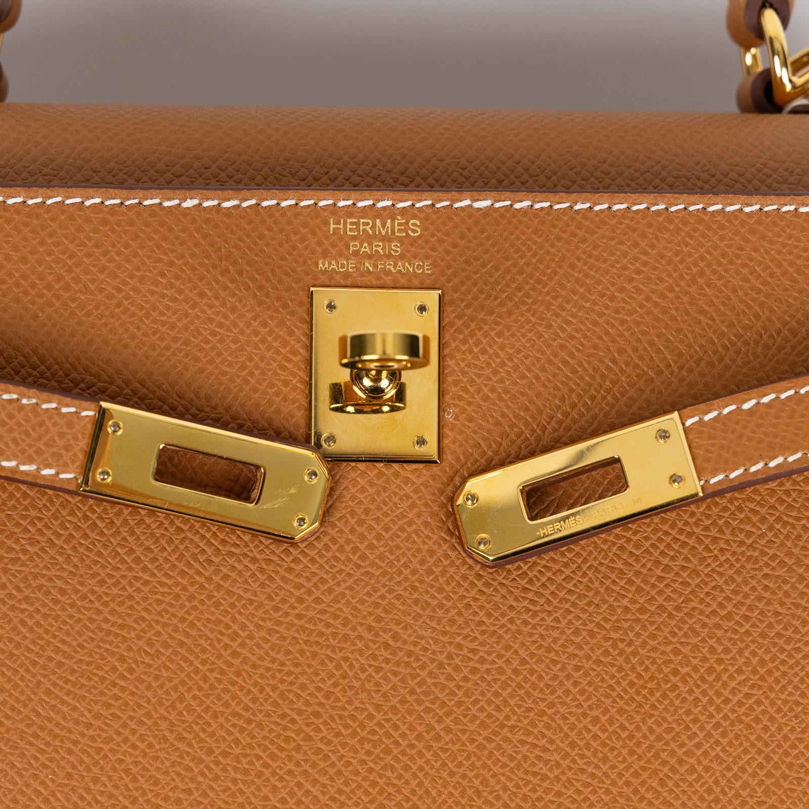 愛馬仕 Hermes Kelly Bag 凱莉包 25 KL25 UMA542DE U刻金棕金KELLY25 EPSOM 防塵袋/鎖組/背帶