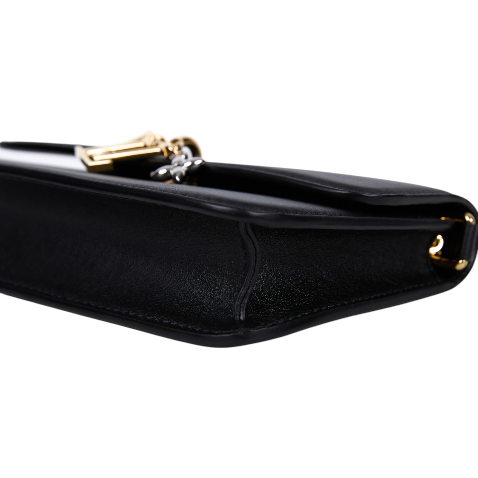 路易威登 LOUIS VUITTON Wallet On Chain LV Bloom WOC 肩背包 斜背包 M14564 晶片款  原廠盒子/防塵袋/購買證明影本