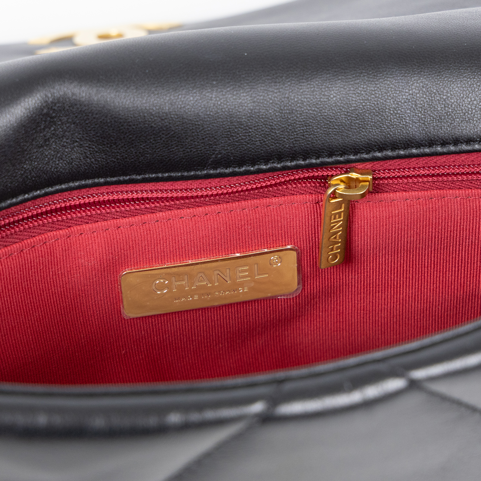 香奈兒 CHANEL 19 口蓋包 菱格紋 金銀鍊帶 手提 肩背包 AS1160 晶片款 黑金19包 26CM 原廠盒子/防塵袋