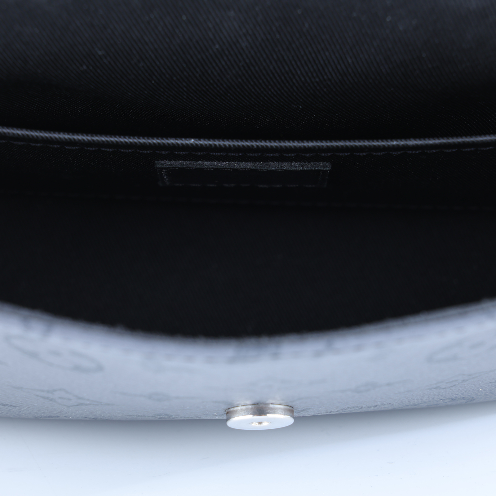 路易威登 LOUIS VUITTON Pulse Messenger 郵差包 斜背包 M12681 晶片款 黑原花PLUSE郵差包 原廠盒子/防塵袋