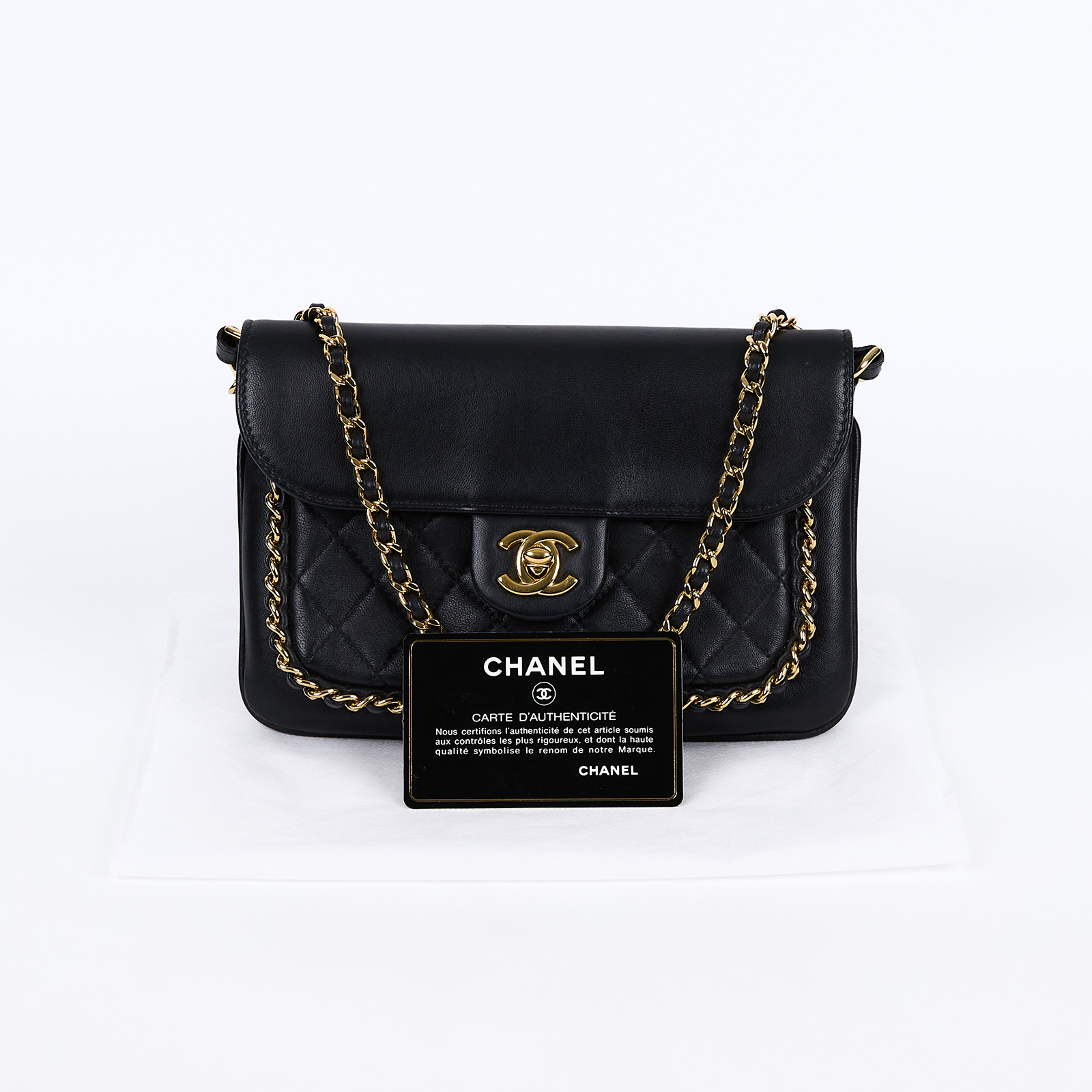 香奈兒 CHANEL Unchained 口蓋包  23開黑羊鍊條斜背包 保證卡