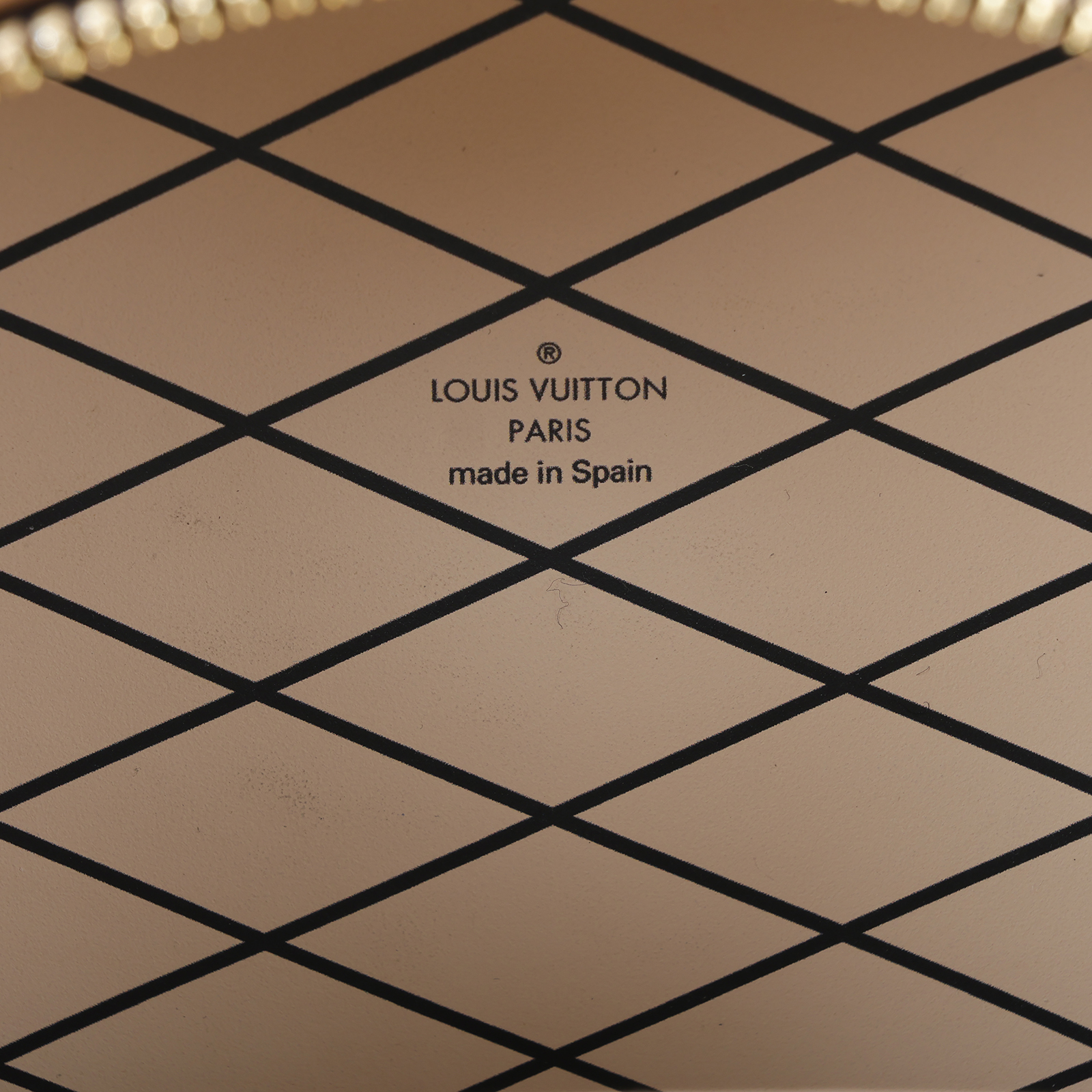 路易威登 LOUIS VUITTON Mini Boîte Chapeau 圓餅盒 經典原花 拼色 單肩 斜挎包 M44699 晶片款  防塵袋/背帶