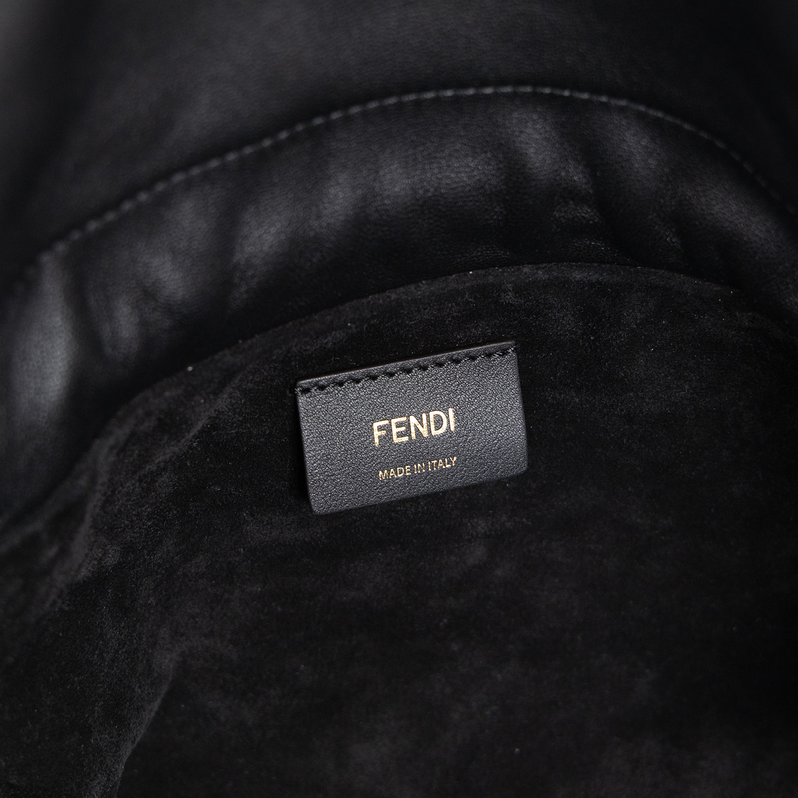 芬迪 FENDI Mamma Baguette FF 大款 肩背包 手提包 8BR834AQ0D 黑Mamma Baguette 防塵袋