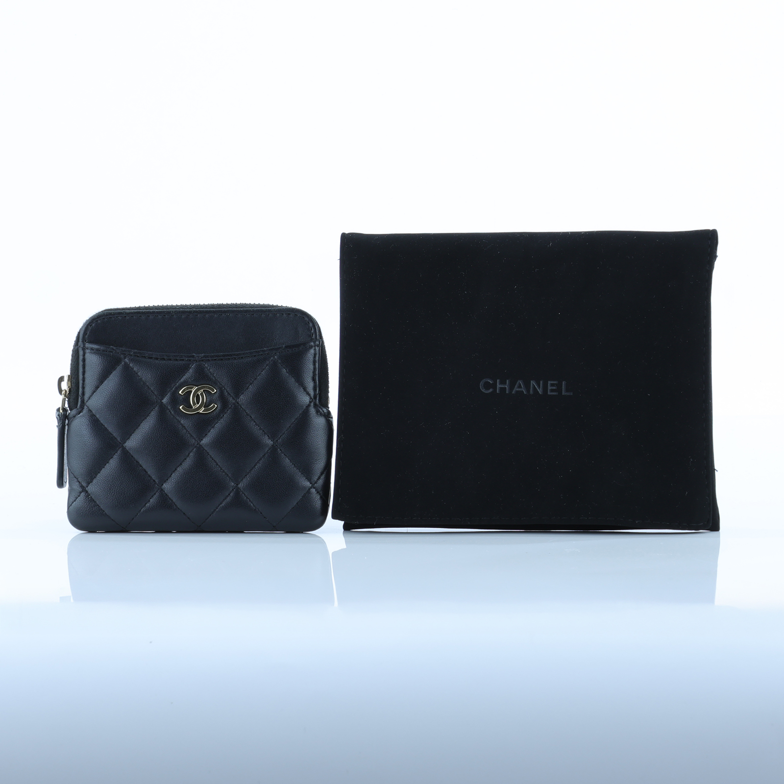 香奈兒 CHANEL CC Logo 5卡 拉鍊 零錢包 AP2061 晶片款 黑羊吐司零錢包 防塵袋