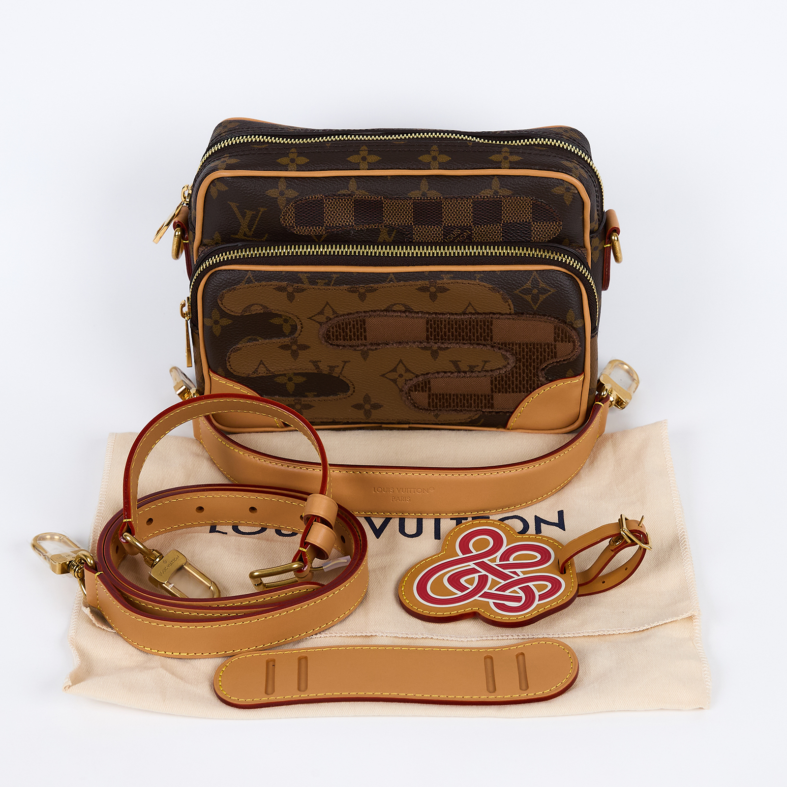 路易威登 LOUIS VUITTON Nil 斜後背包 M26068 晶片款 原花NIL AUTRES TOILES 防塵袋/背帶/吊牌