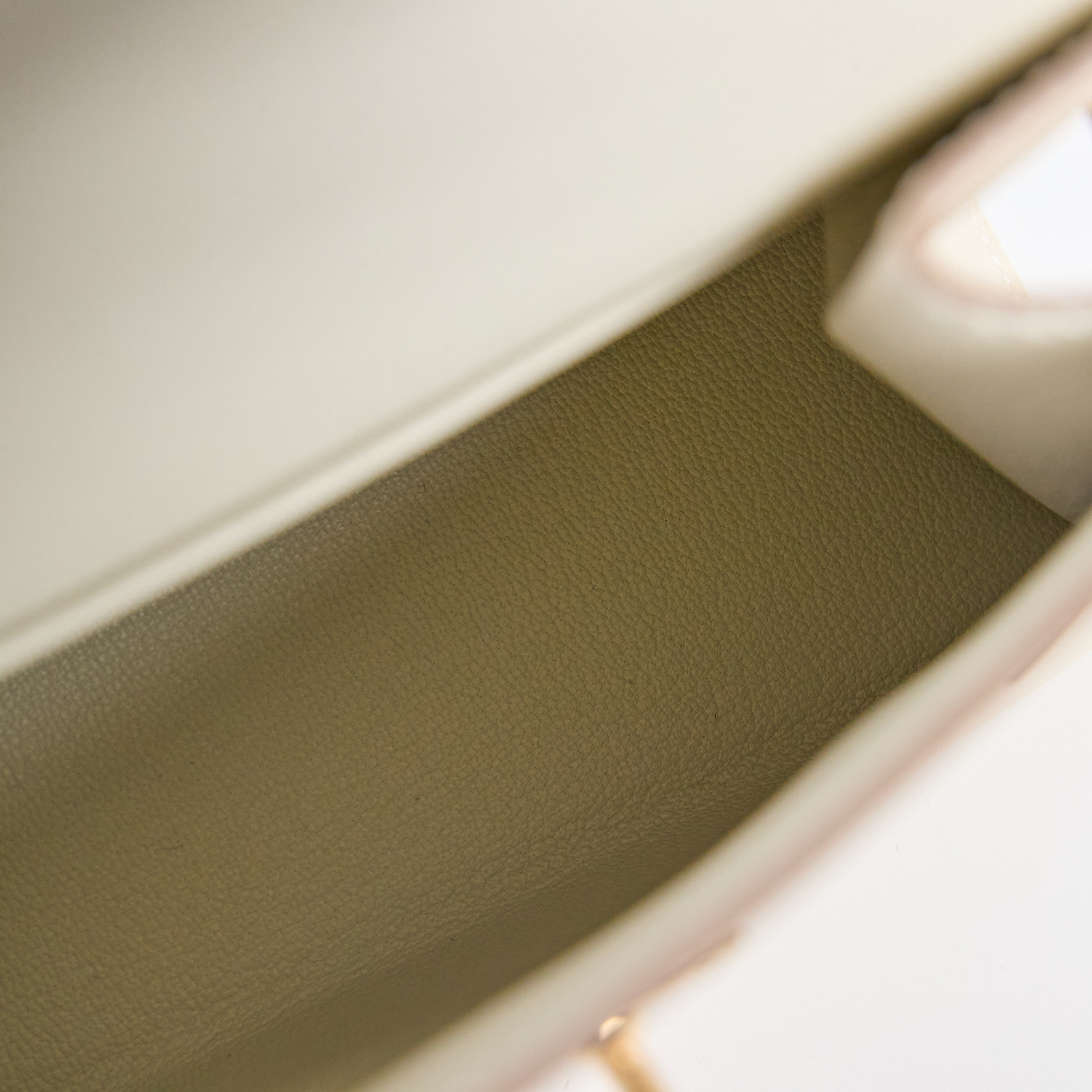 愛馬仕 Hermes Kelly Bag 凱莉包 En Desordre 20 手提包 金色五金 奶昔白 H083596CC10 /W刻  原廠盒子/防塵袋/購買證明影本