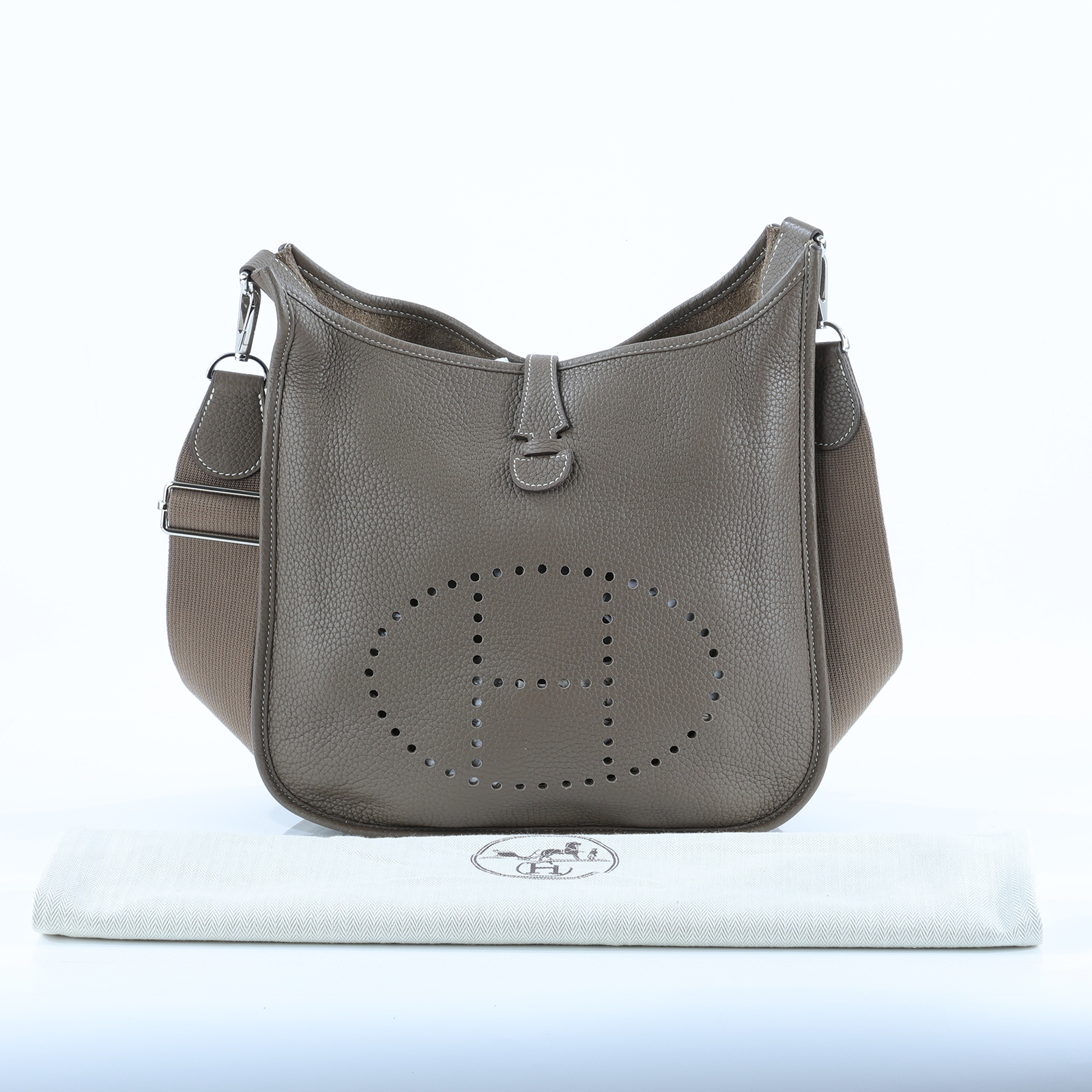 愛馬仕 Hermes Evelyne Bag 伊芙琳包 29 馬蹄型 EV29 C刻 大象灰EVELYN29 防塵袋/背帶