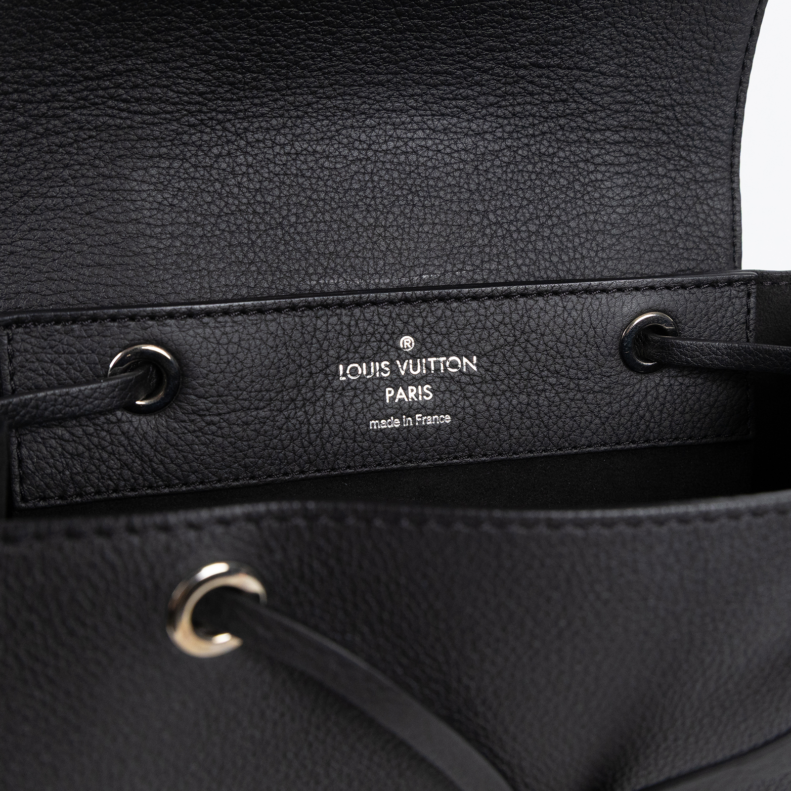 路易威登 LOUIS VUITTON Lockme Backpack 翻蓋 束口 後背包 M41815 黑LOCKME後背包 無附屬品