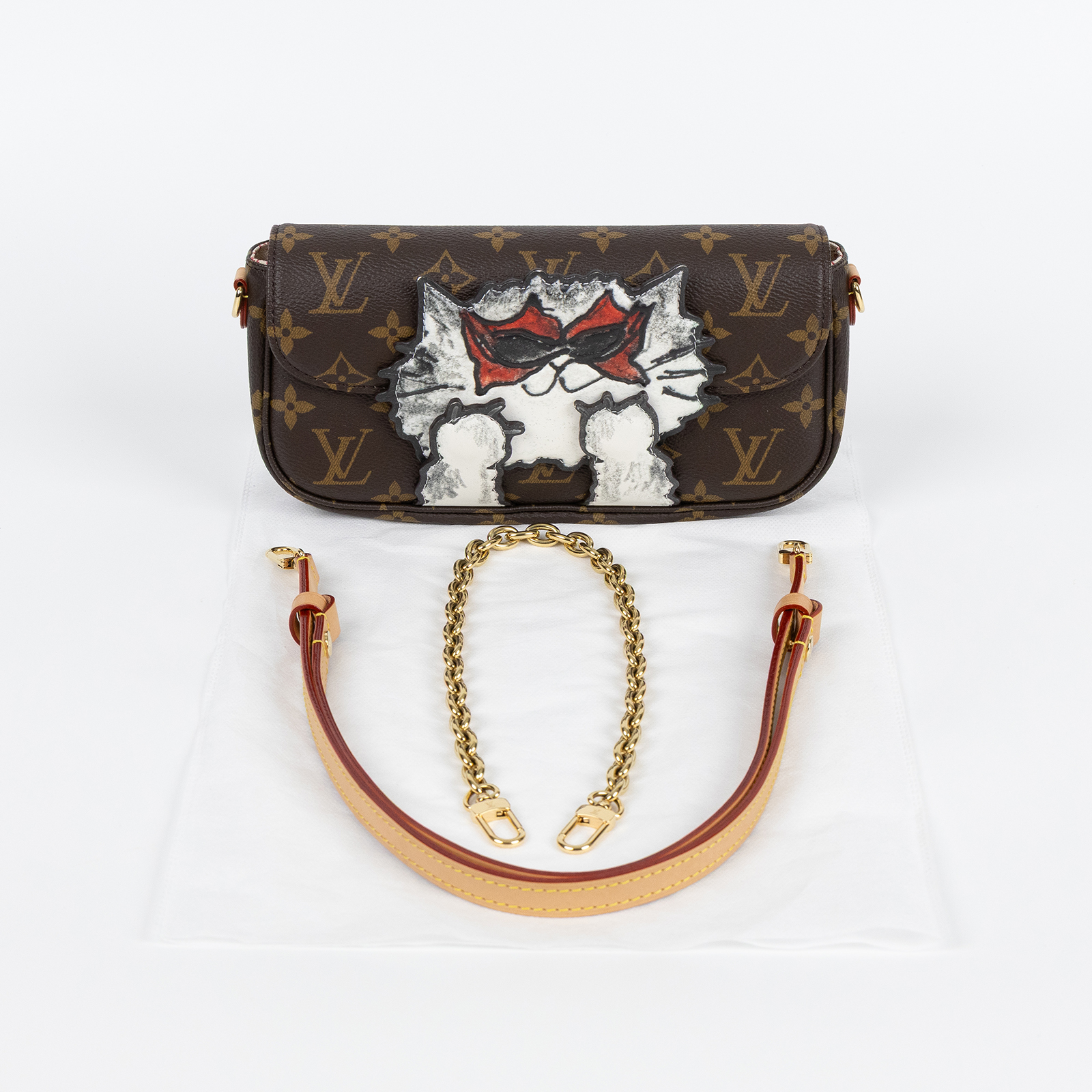 路易威登 LOUIS VUITTON Wallet on Chain 肩背包 手拿包 M15148 晶片款  背帶/鍊帶