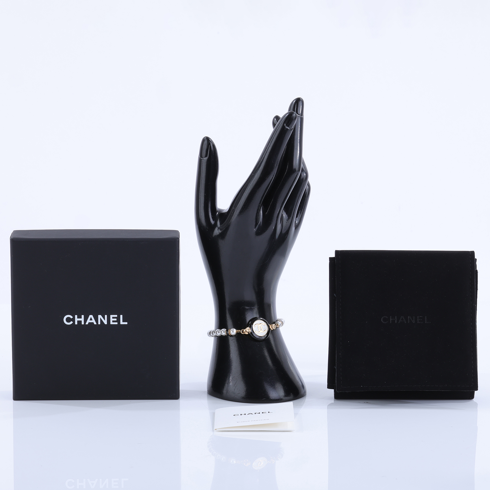 香奈兒 CHANEL CC Logo 手鏈 ABC988 B16124B24P 金色黑白圓餅珍珠手鍊 原廠盒子/防塵袋
