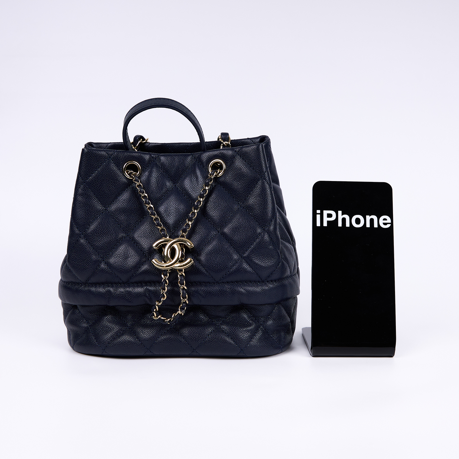 香奈兒 CHANEL CC LOGO 束口水桶包 手提包 斜背包 AS0894 28開 深藍荔枝水桶包 防塵袋/保證卡