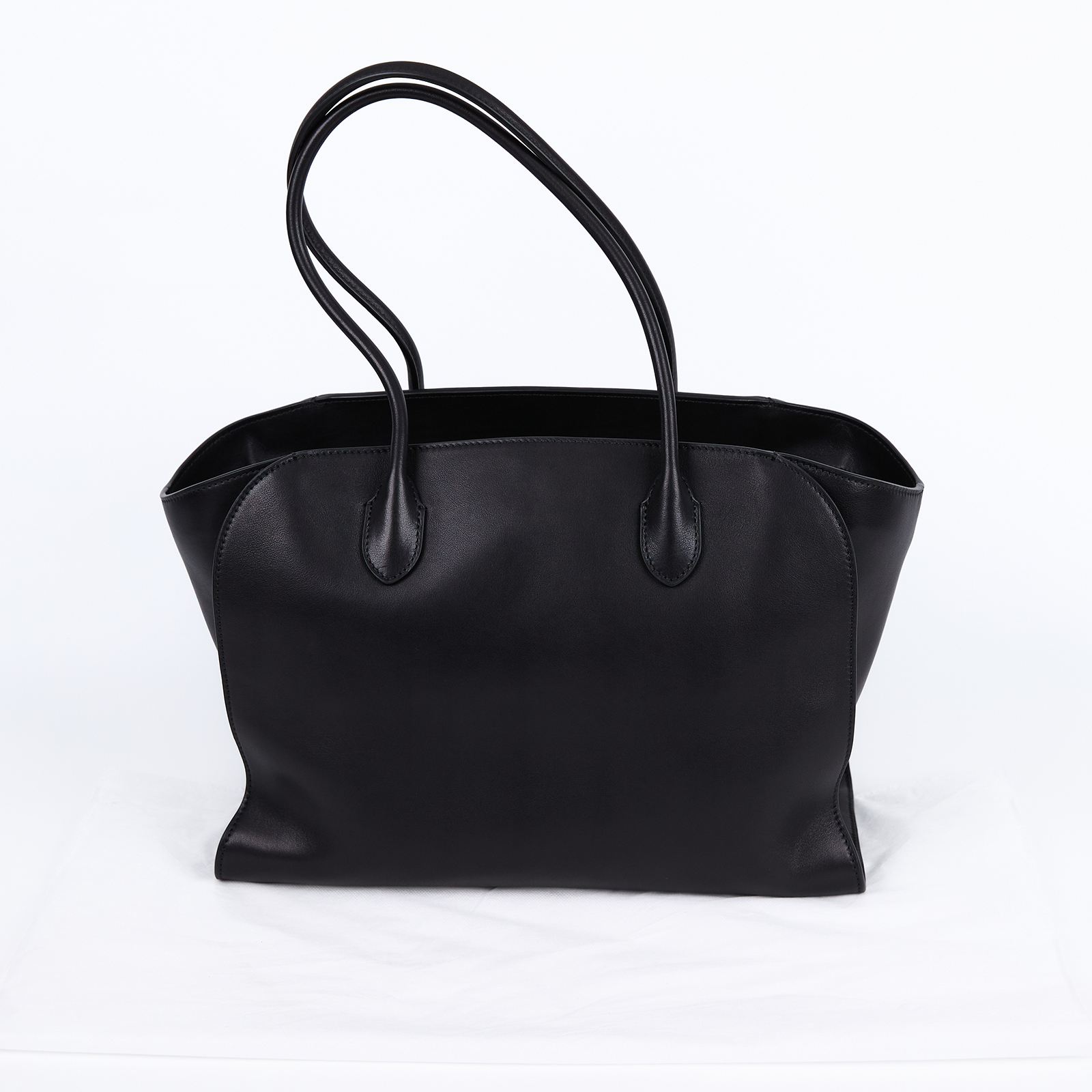安靜奢華主義 THE ROW Marlo 14 包 黑色 W1800L72BAS 黑MARLO14 1 無附屬品