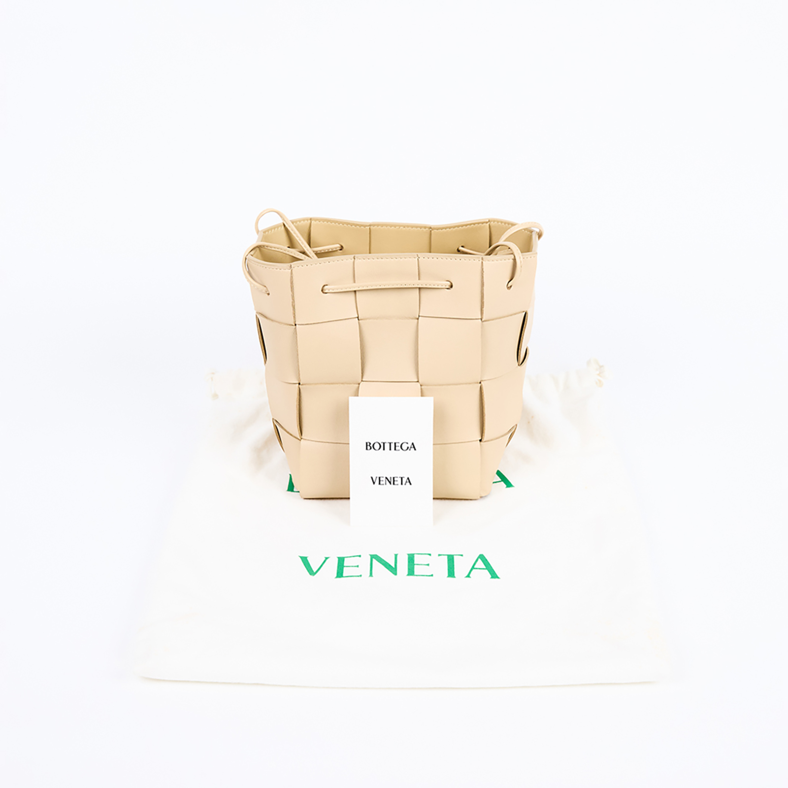 寶緹嘉 BOTTEGA VENETA Cassette 編織 迷你 水桶包 斜背包 680218VCQC4  防塵袋