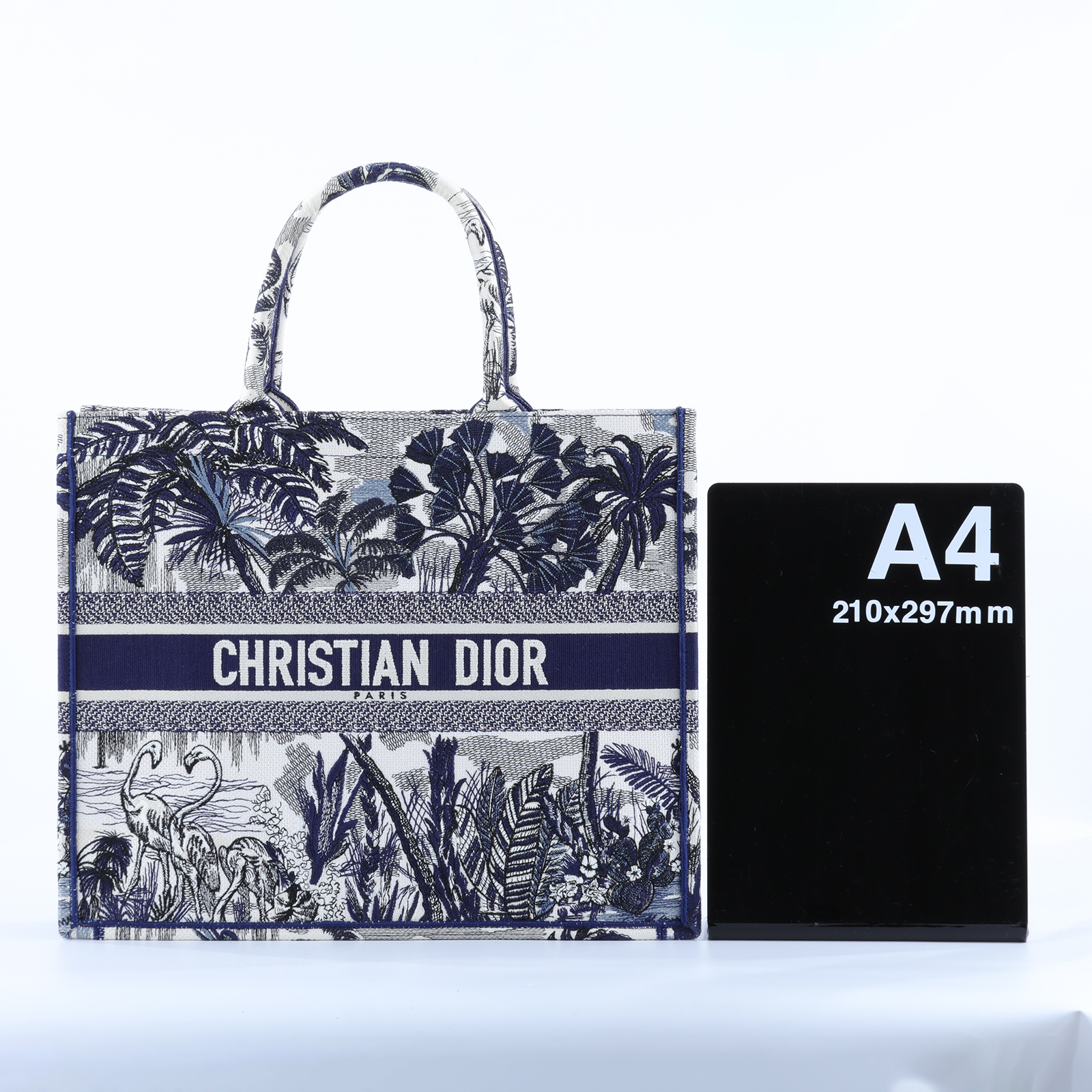 迪奧 CHRISTIAN DIOR Book Tote 大型 托特包 藍色 米白色 M1286ZTJO 藍緹花椰子樹BOOKTOTE 防塵袋/保證卡